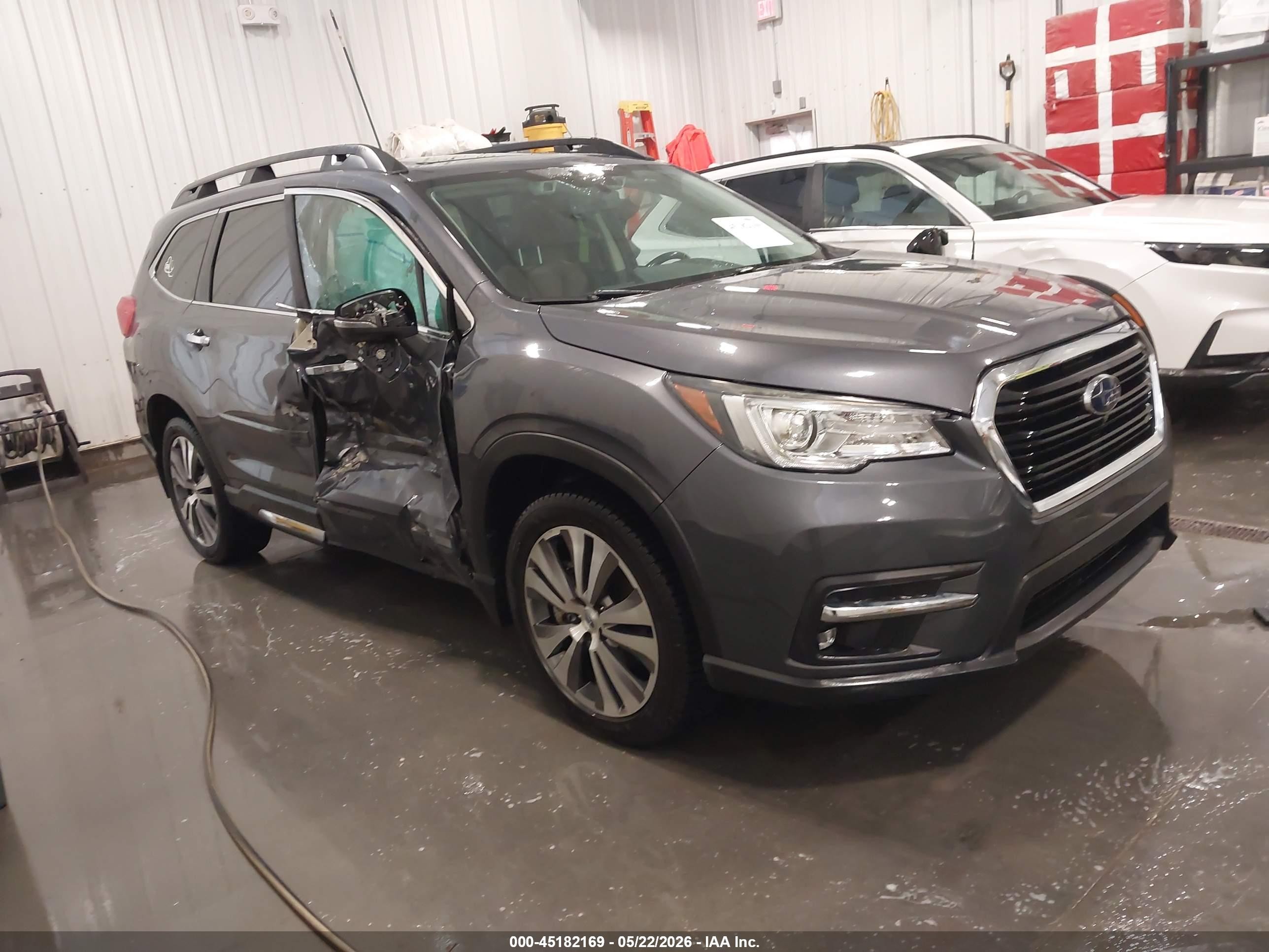 2020 Subaru Ascent Touring, VIN 4S4WMARD5L3463597 — Side