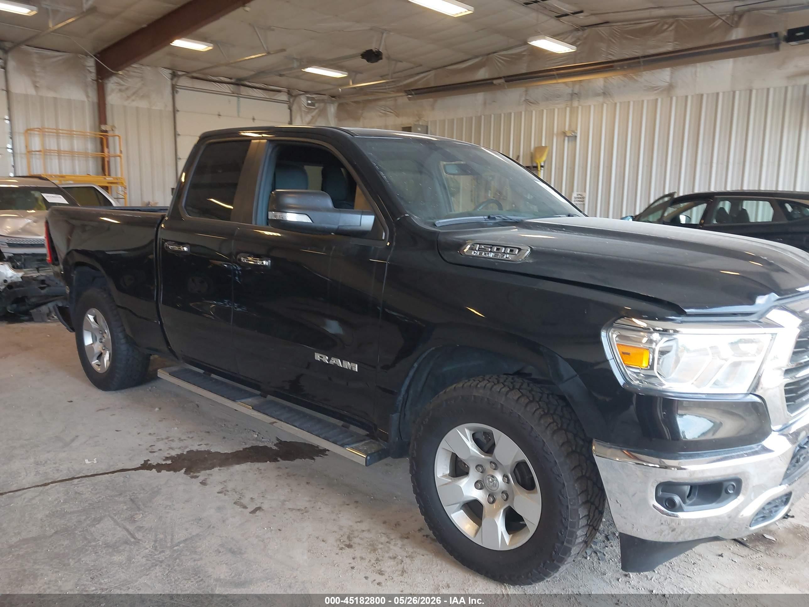 2020 Ram 1500 Big Horn, VIN 1C6SRFBTXLN366314 — Rear end