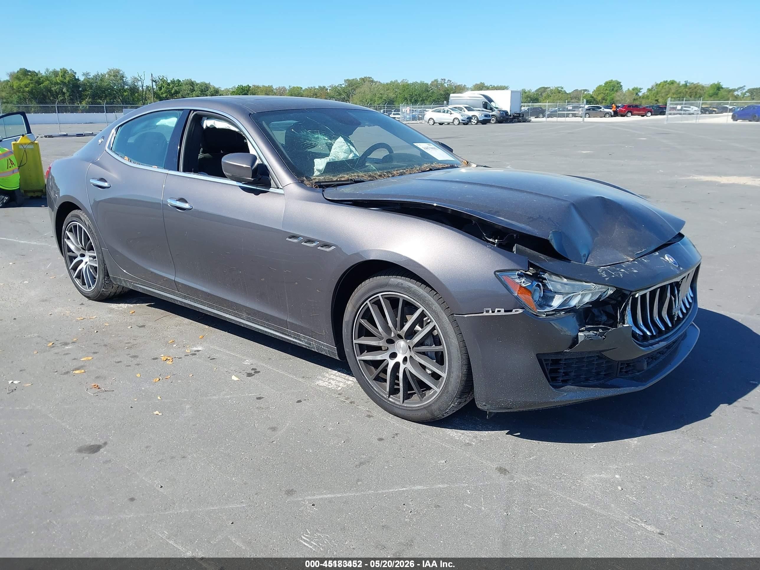 2019 Maserati Ghibli, VIN ZAM57XSA8K1319526 — Перед