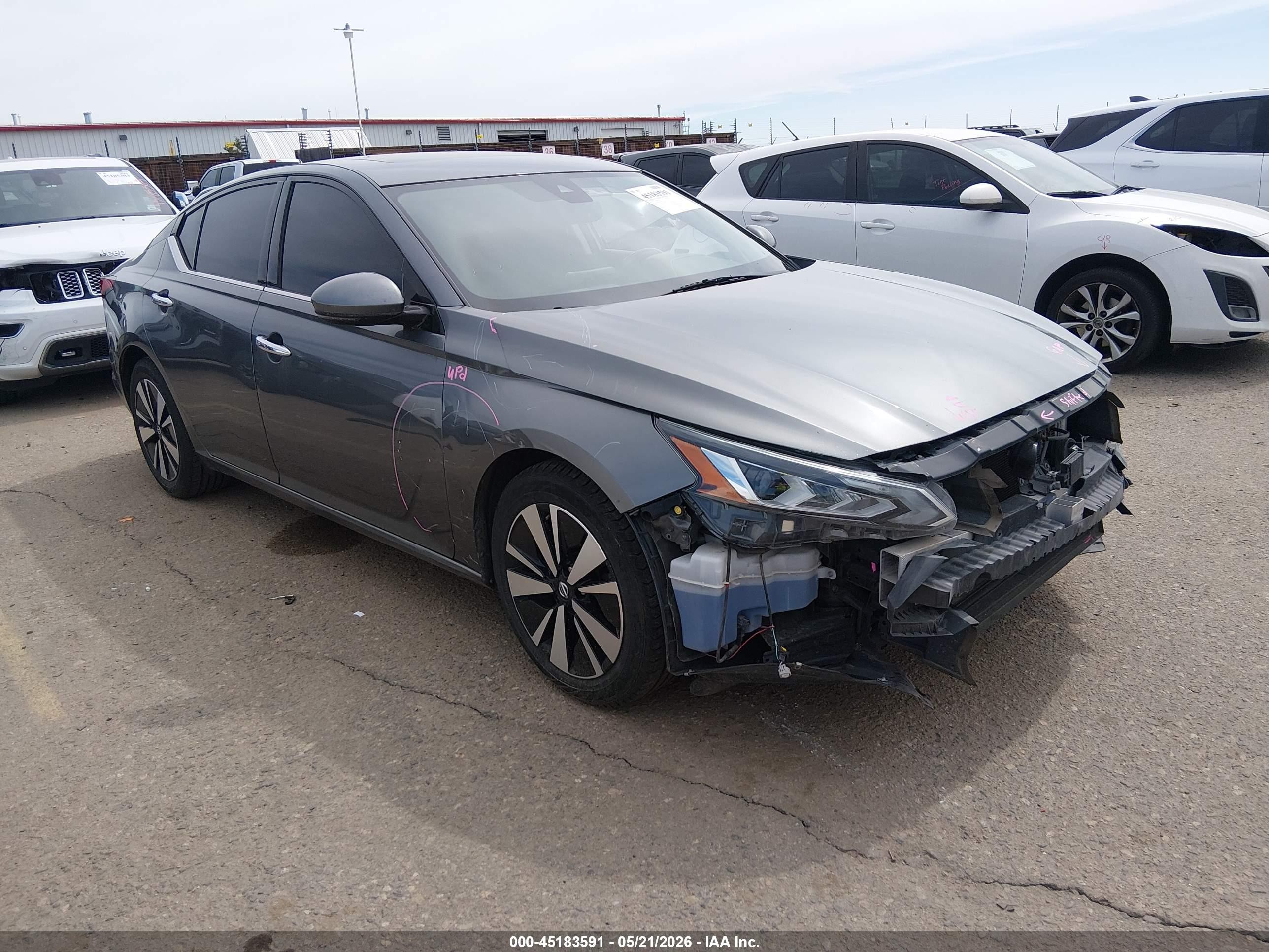 2019 Nissan Altima SL, VIN 1N4BL4EVXKC239106 — Front end