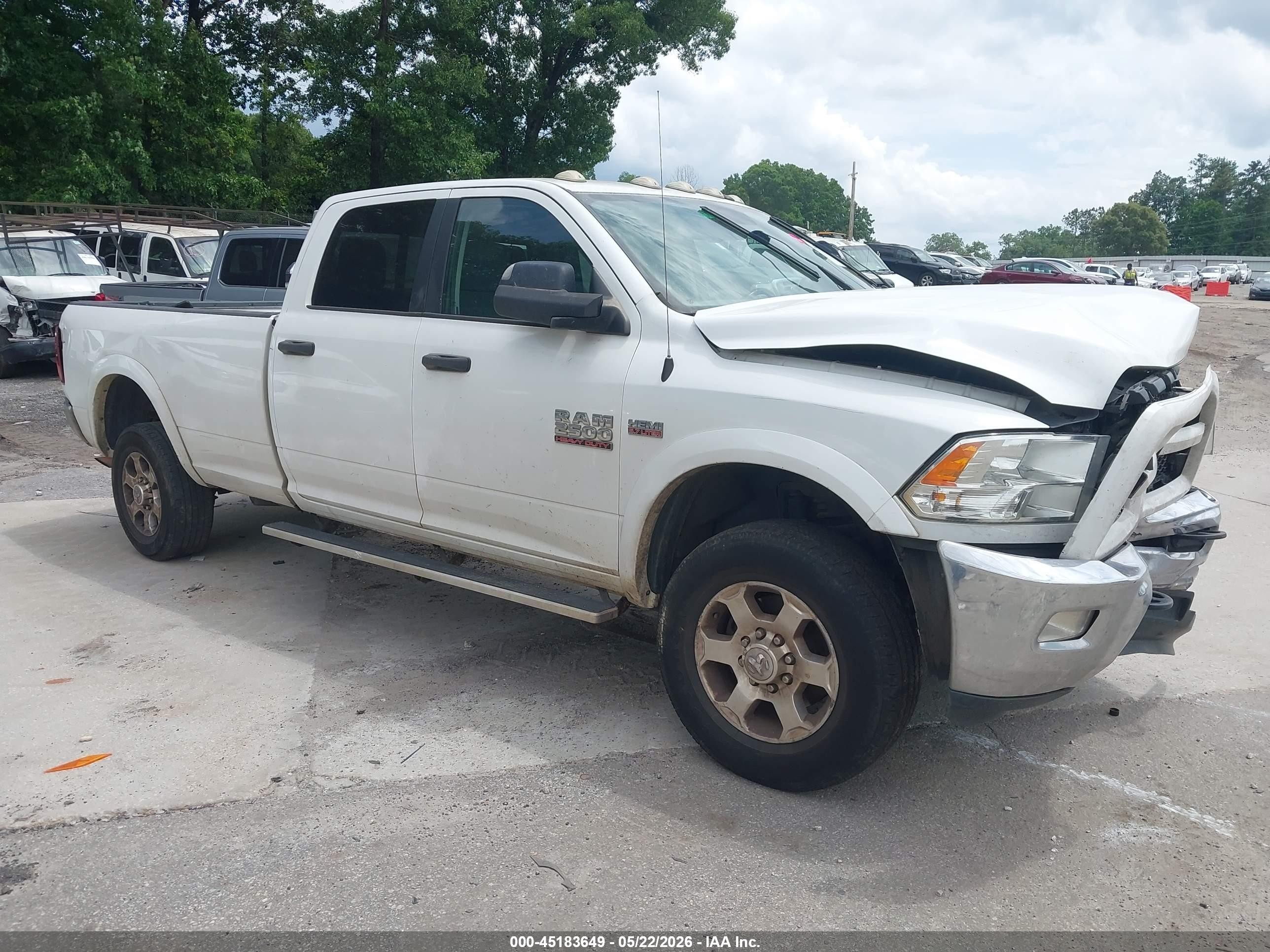 2016 Ram 2500 SLT, VIN 3C6TR5JT4GG274680 — Front end
