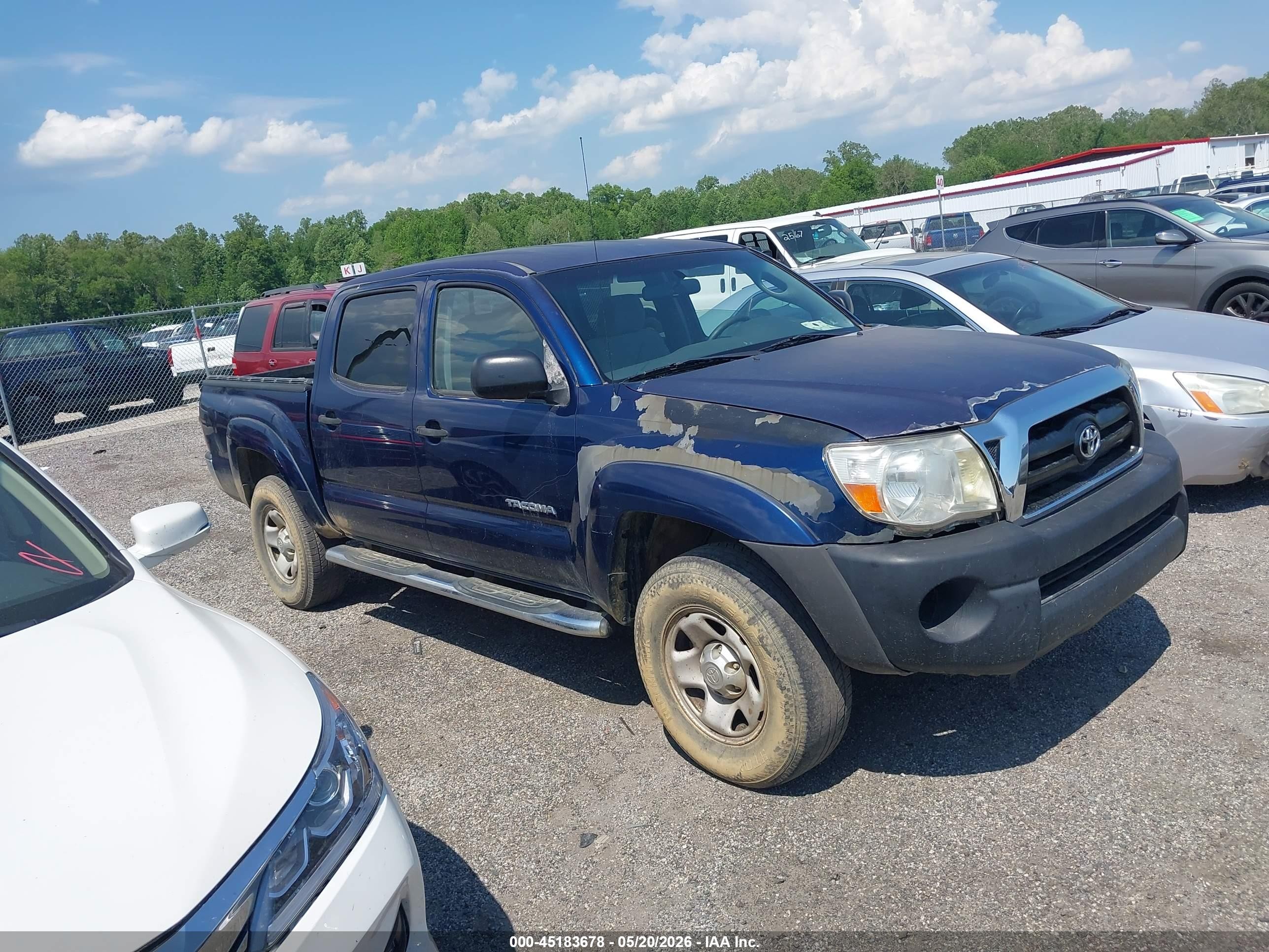 2005 Toyota Tacoma, VIN 3TMLU42N65M001773 — Front end