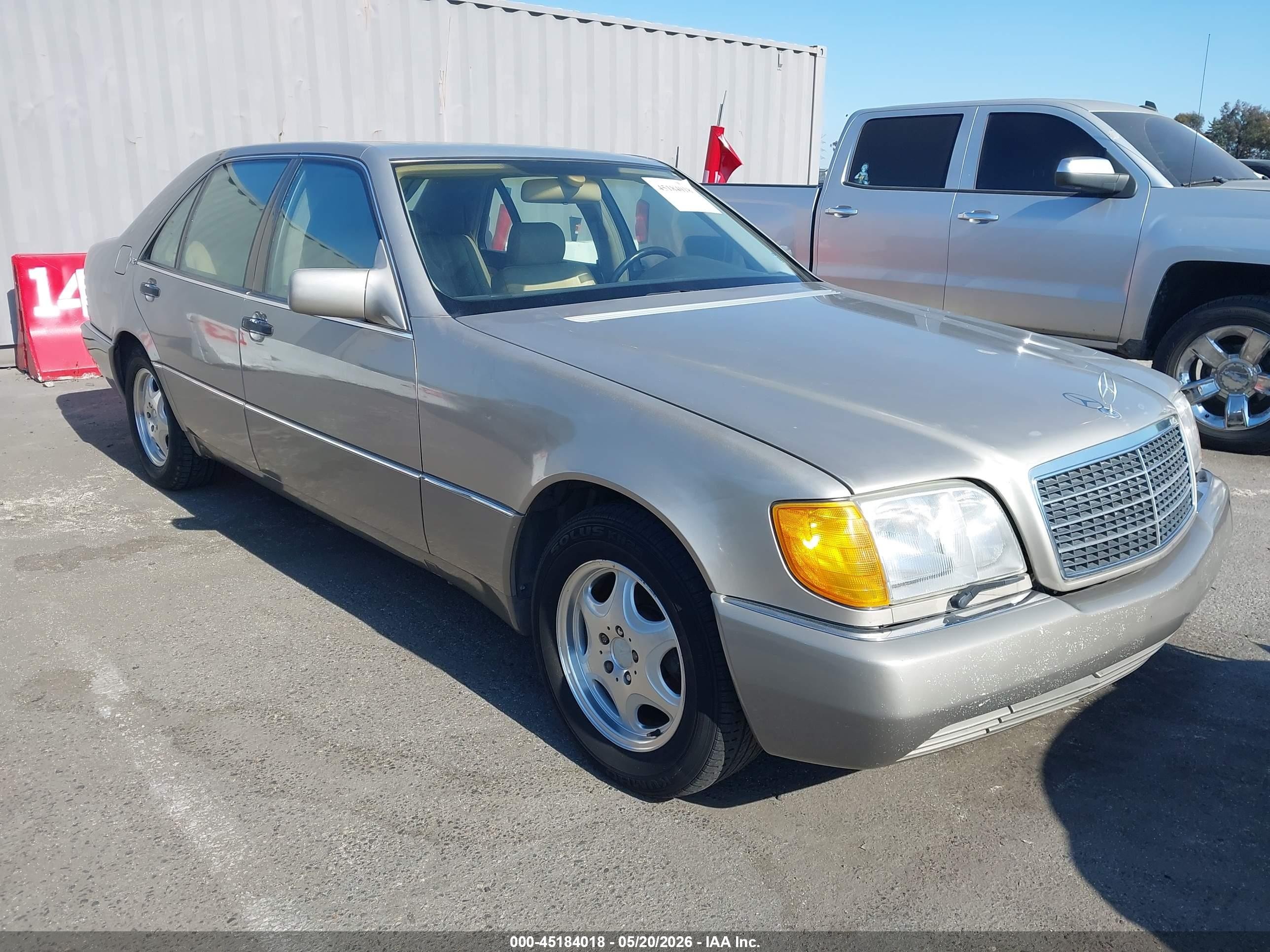 1992 Mercedes-Benz 600, VIN WDBGA57E6NA077417 — Normal wear