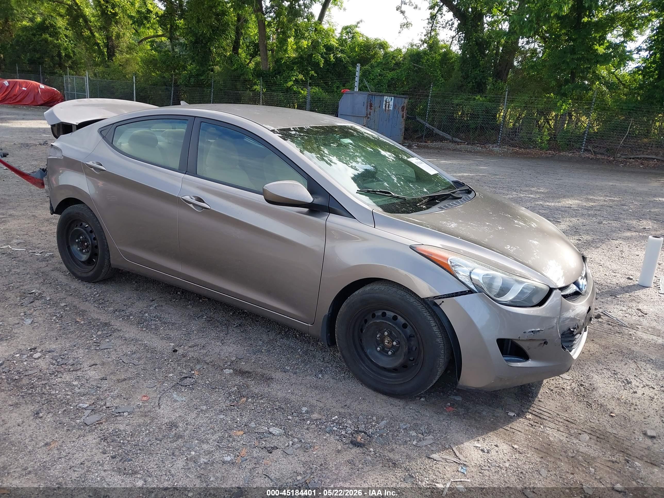 2013 Hyundai Elantra GLS, VIN 5NPDH4AE7DH180145 — Rear end