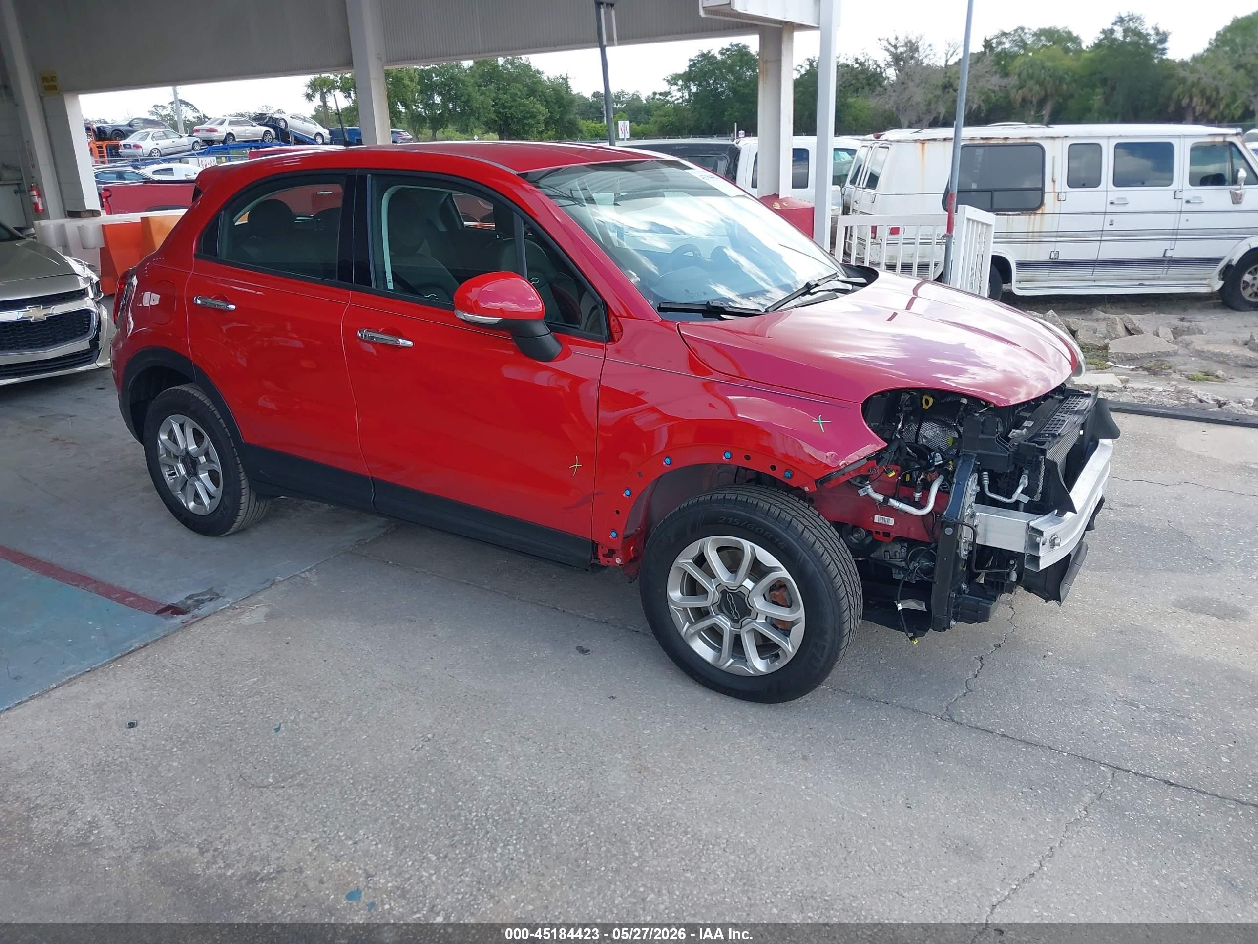 2018 FIAT 500X Pop, VIN ZFBCFXAB6JP660642 — Перед