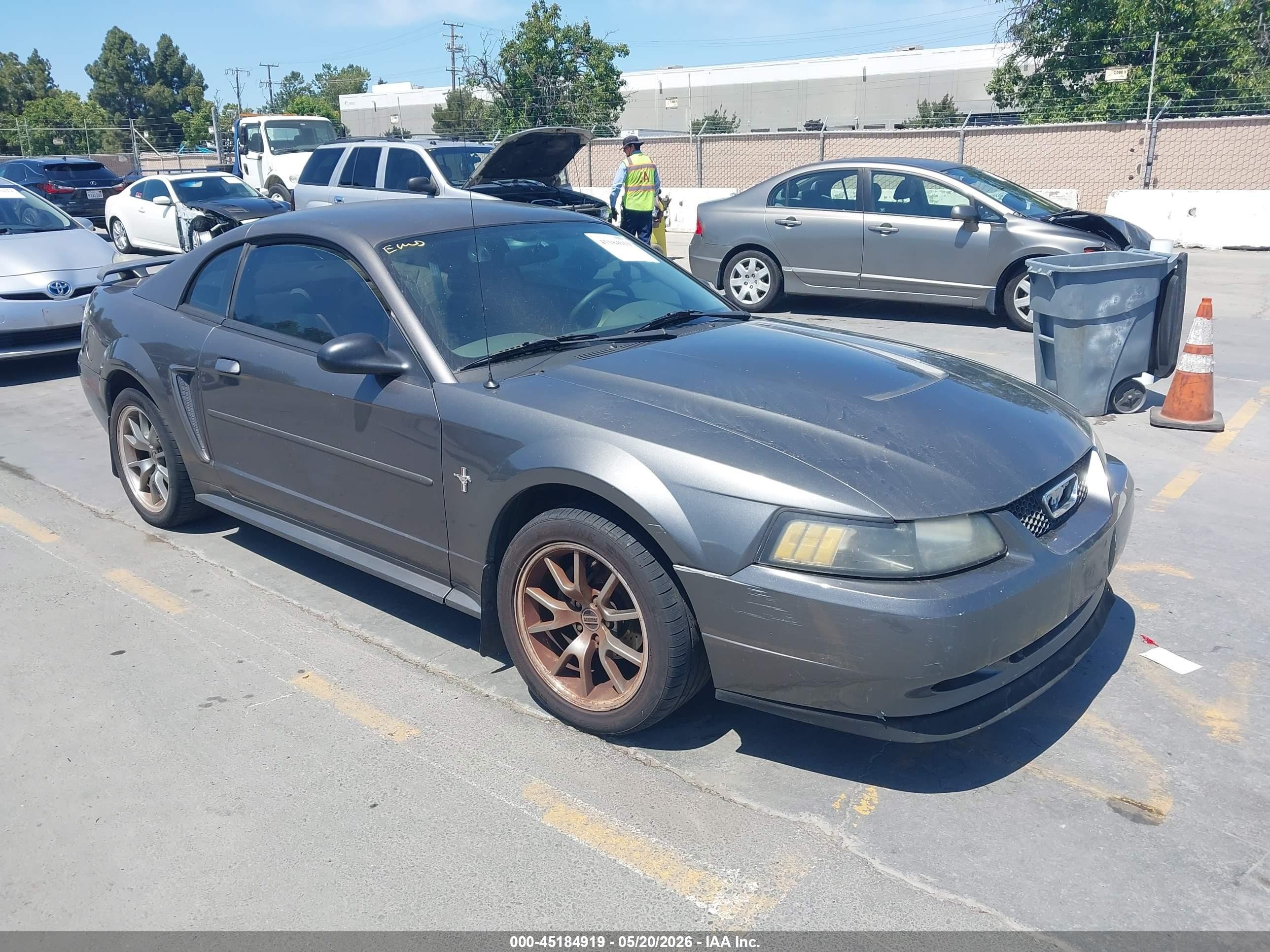 2003 Ford Mustang Standard, VIN 1FAFP40413F377962 — Normal wear