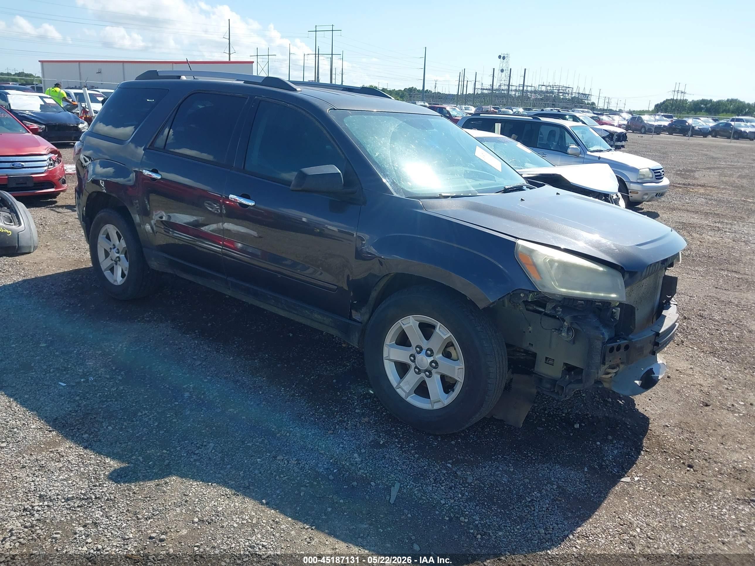 2015 GMC Acadia SLE, VIN 1GKKRPKD1FJ247994 — Front end