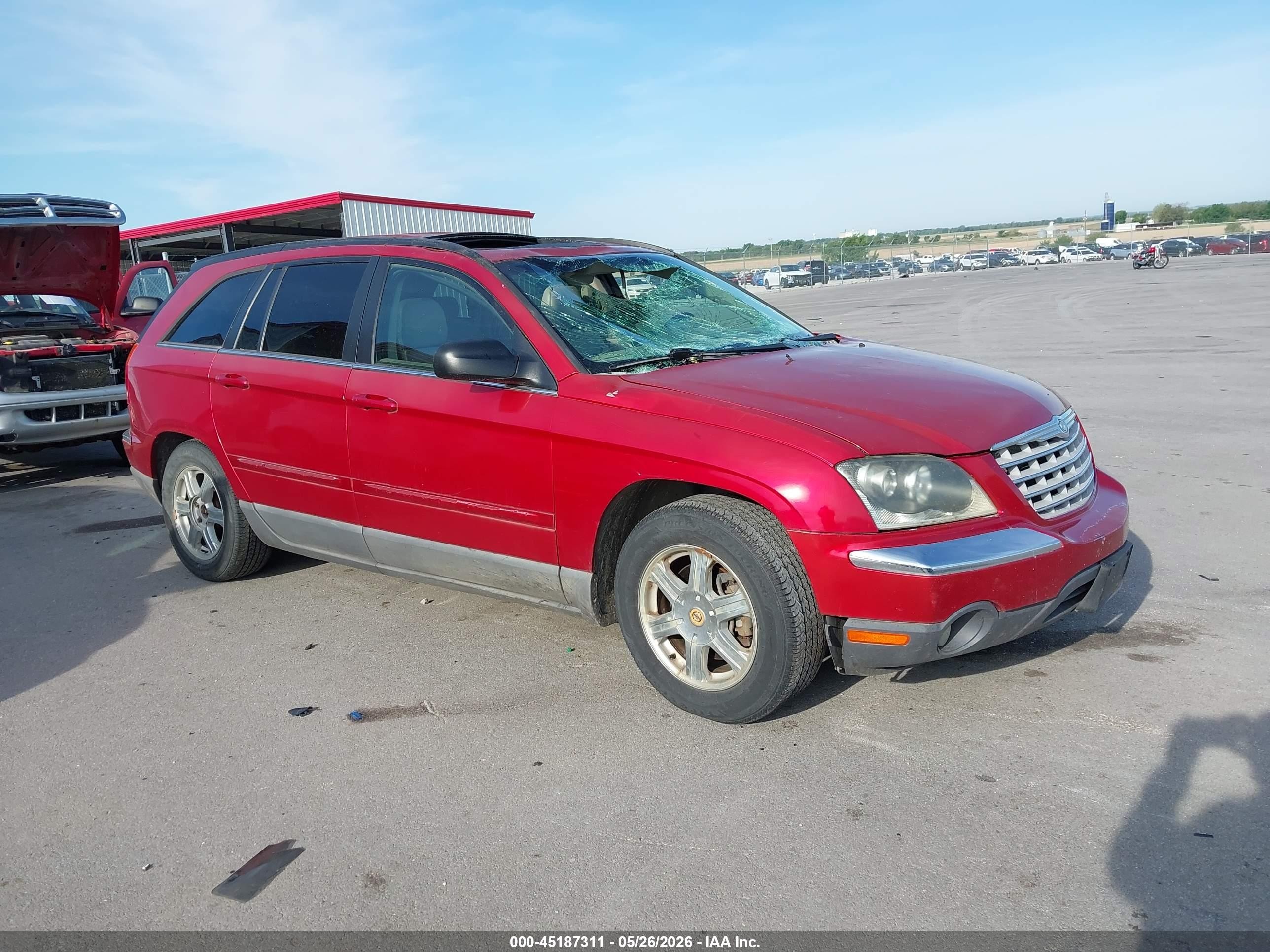 2004 Chrysler Pacifica, VIN 2C8GF68494R293673 — Storm