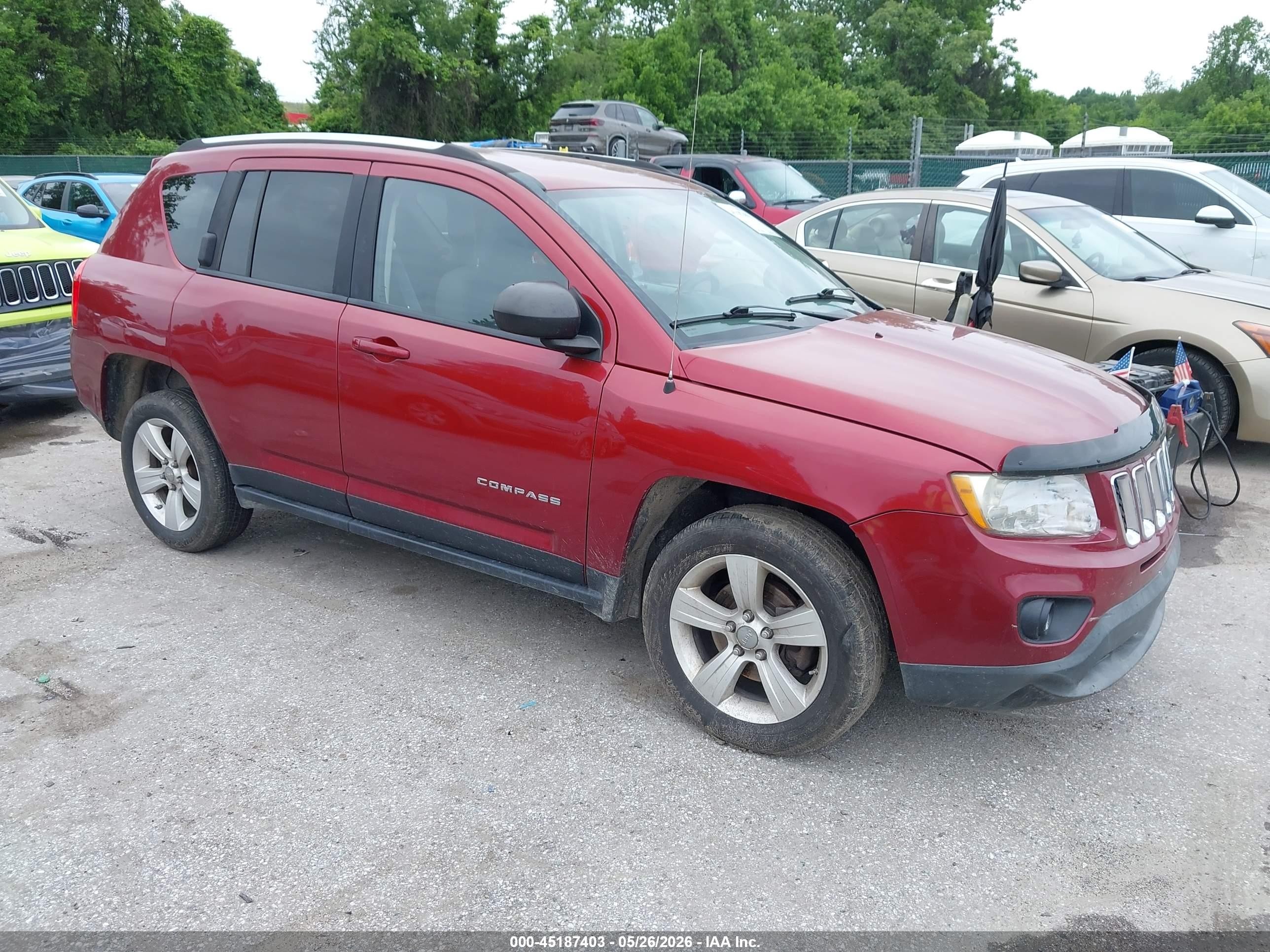 2012 Jeep Compass Sport, VIN 1C4NJDBB9CD683547 — Front end
