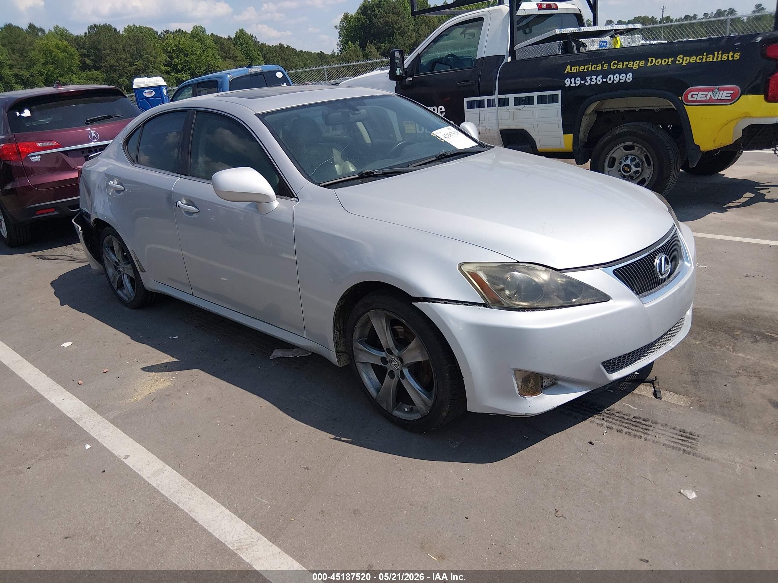 2006 Lexus IS 250, VIN JTHBK262062020090 — Зад