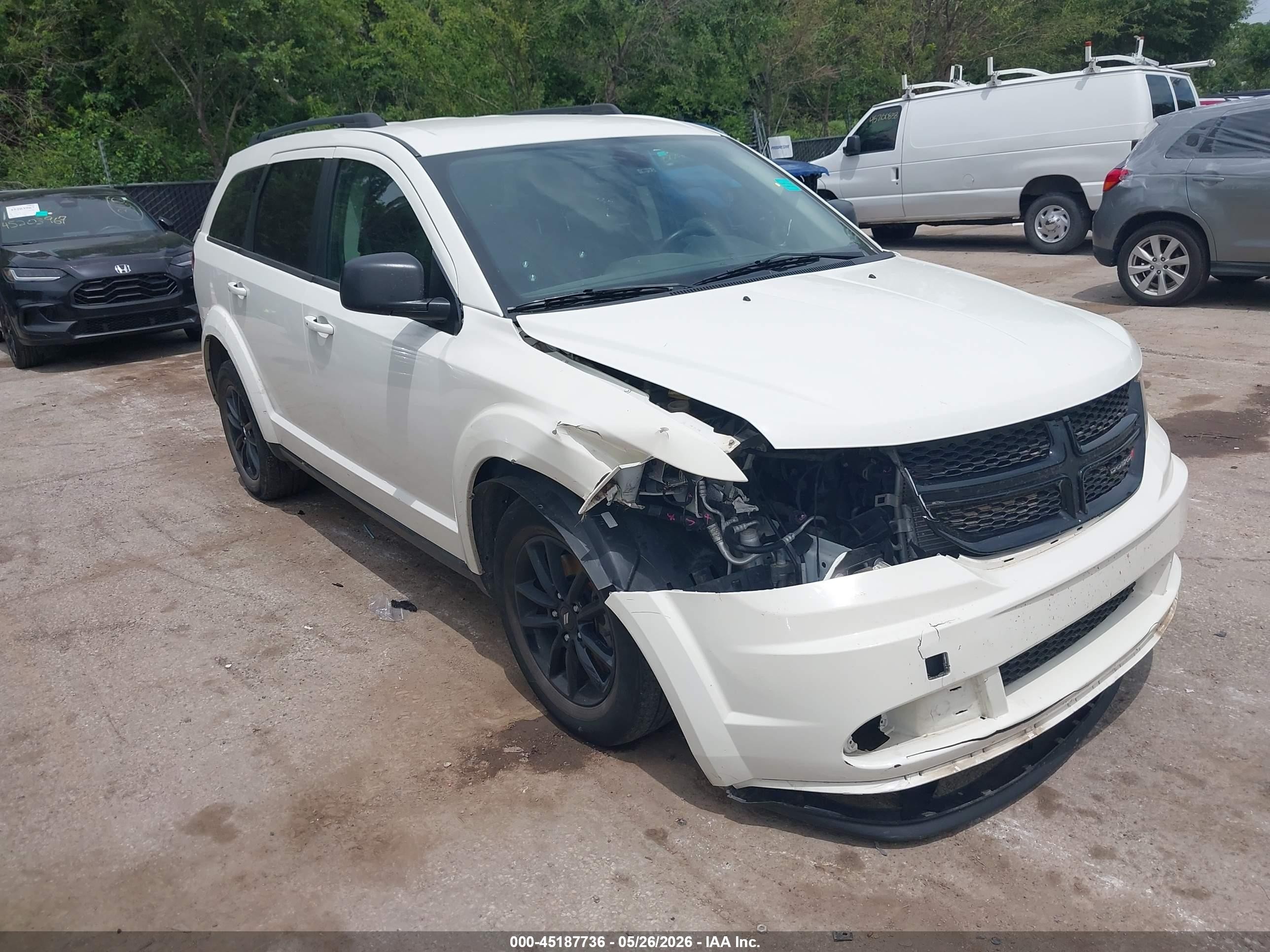 2020 Dodge Journey SE Value, VIN 3C4PDCAB4LT202495 — Front end