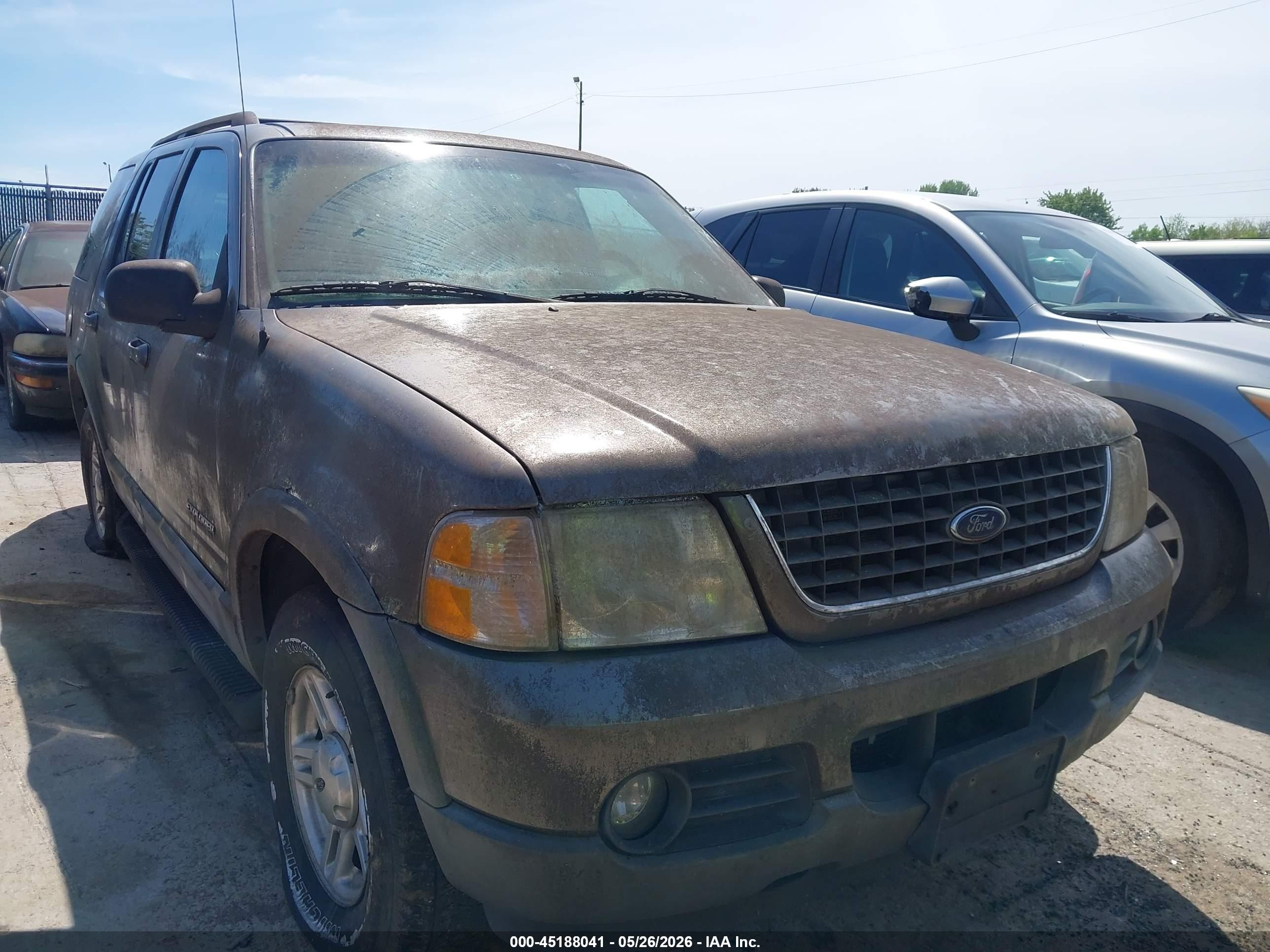 2002 Ford Explorer XLT, VIN 1FMZU73K22ZC96098 — Normal wear