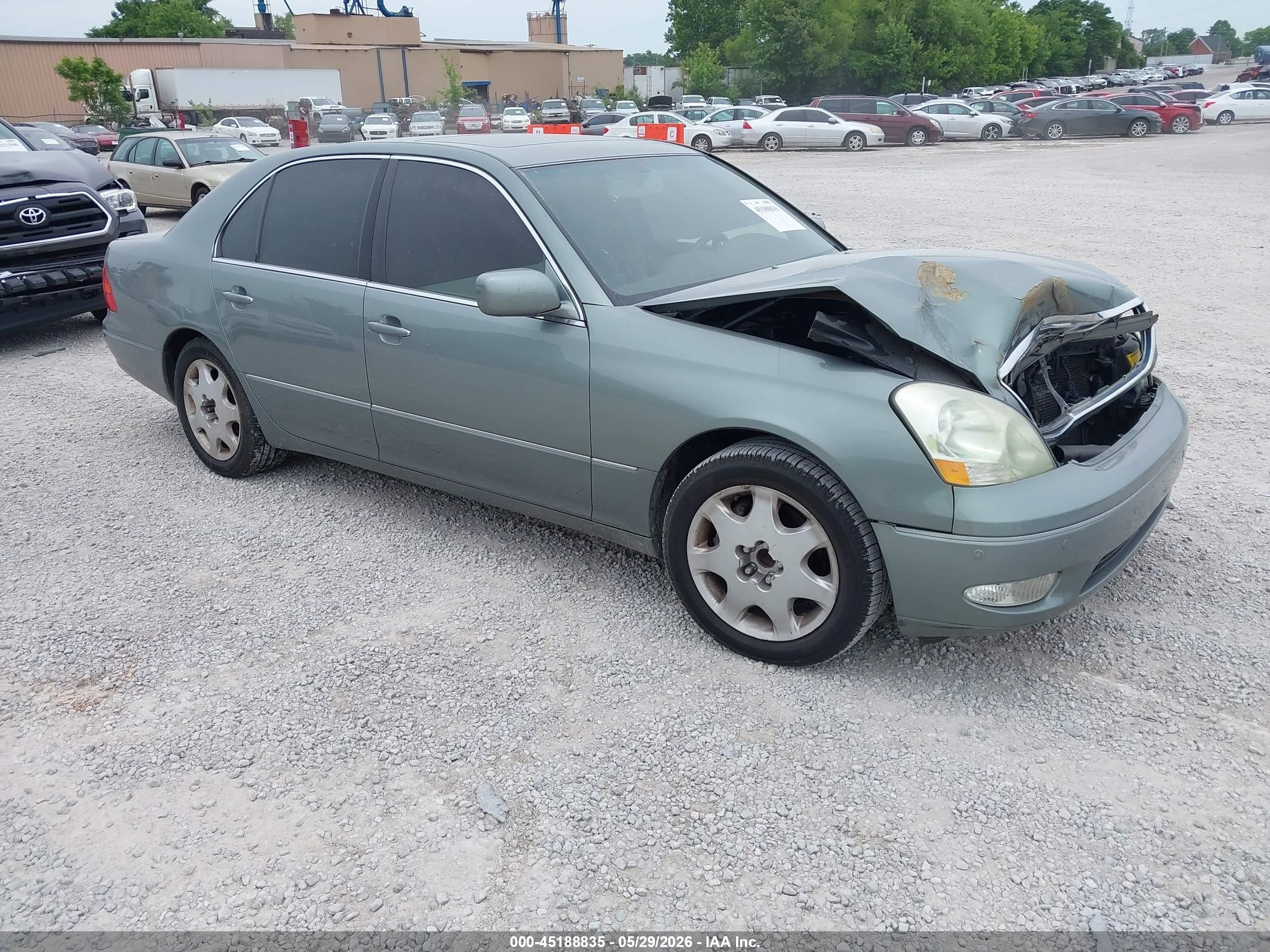 2003 Lexus LS 430, VIN JTHBN30F730112197 — Front end