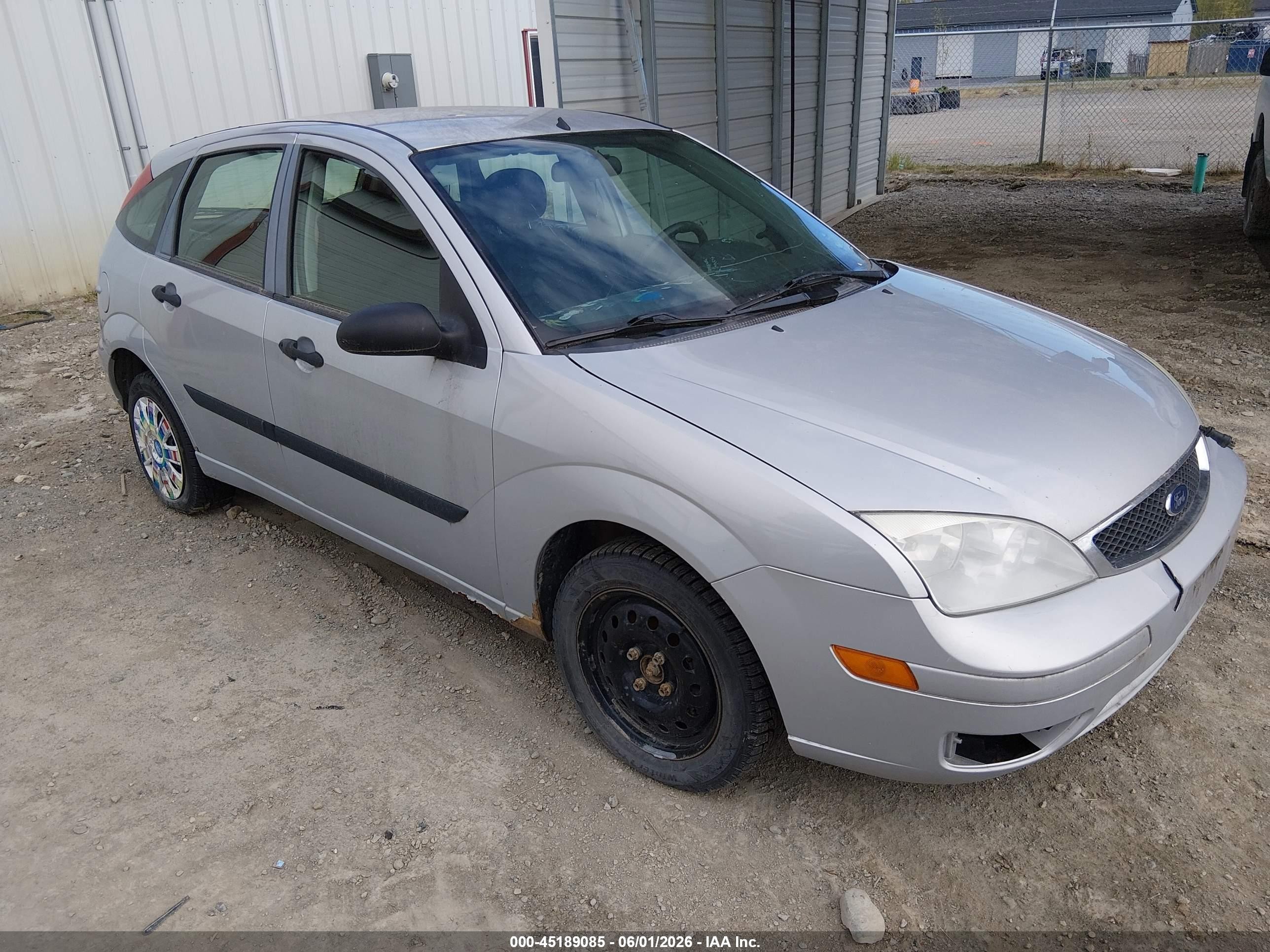 2007 Ford Focus S, VIN 1FAFP37N37W130439 — Normal wear