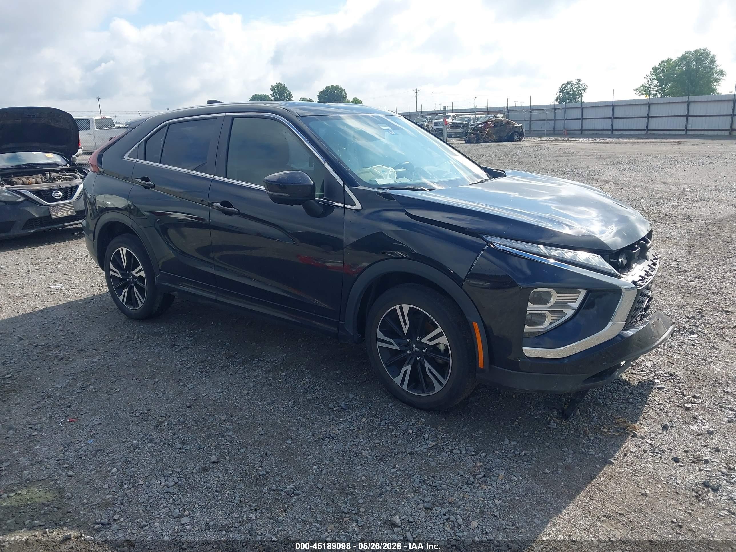 2023 Mitsubishi Eclipse Cross SE, VIN JA4ATWAA5PZ037678 — Front end