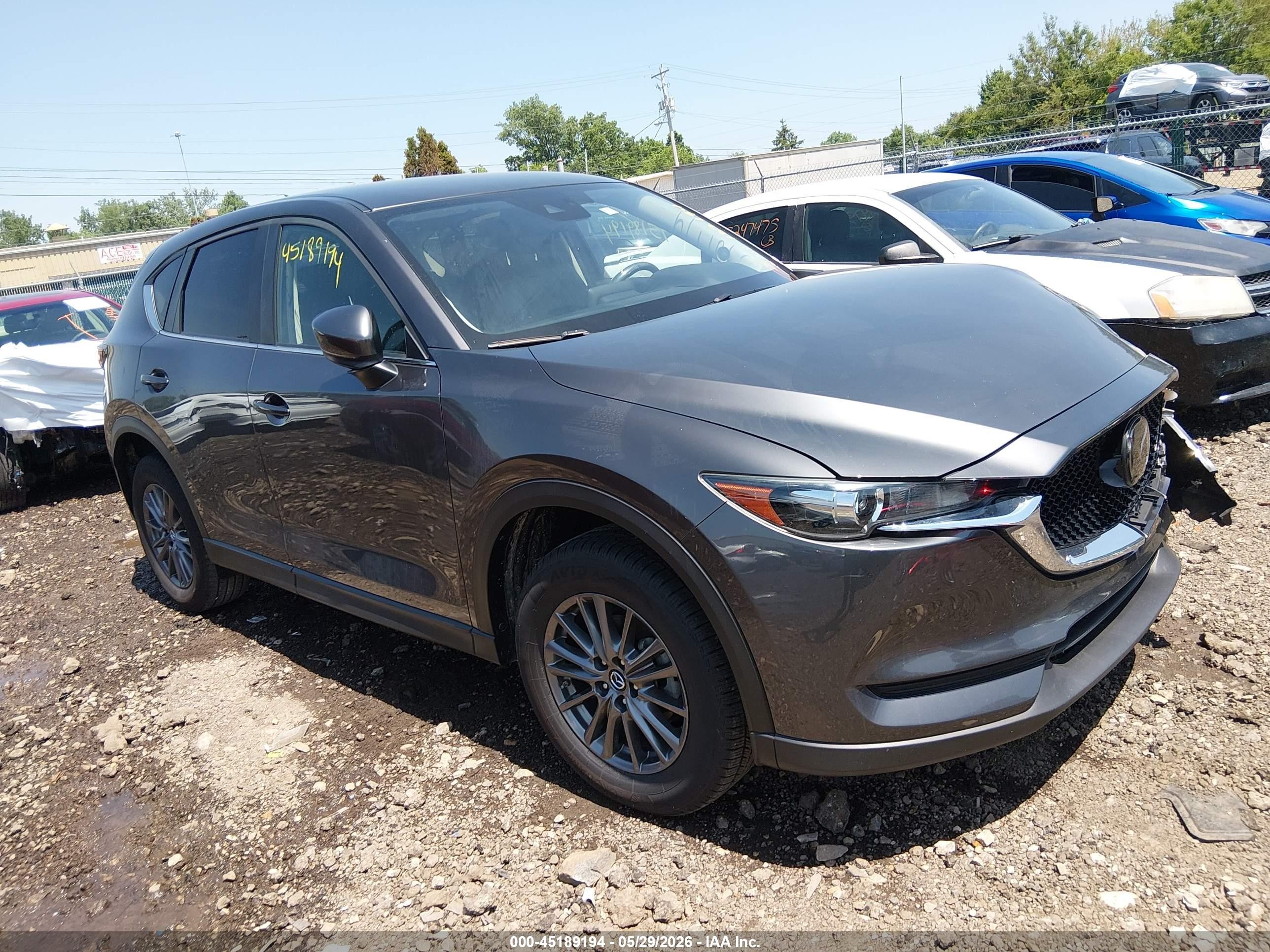 2019 Mazda CX-5 Touring, VIN JM3KFBCM1K1625318 — Front end