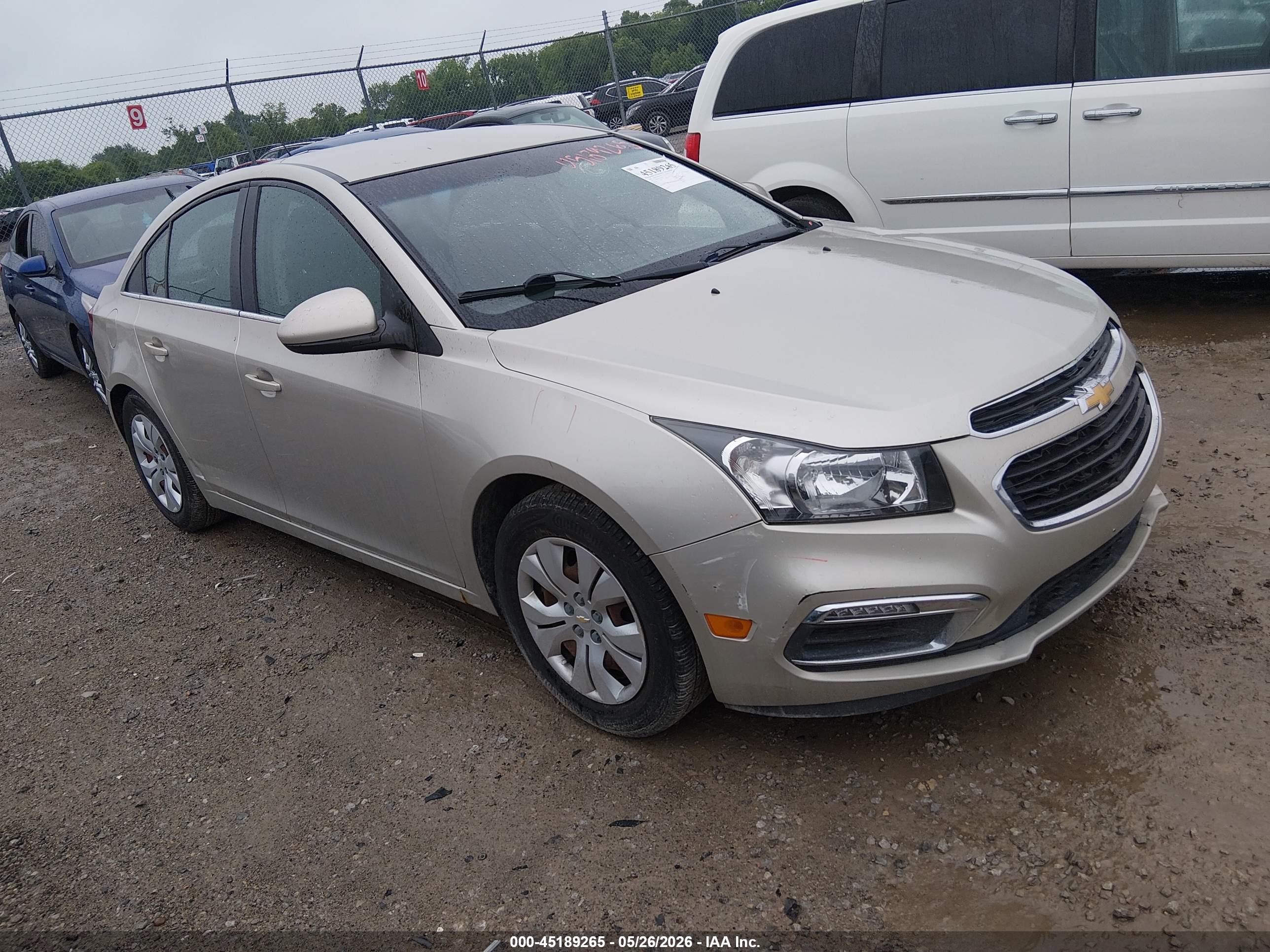 2016 Chevrolet Cruze LT, VIN 1G1PE5SB6G7113960 — Rear end