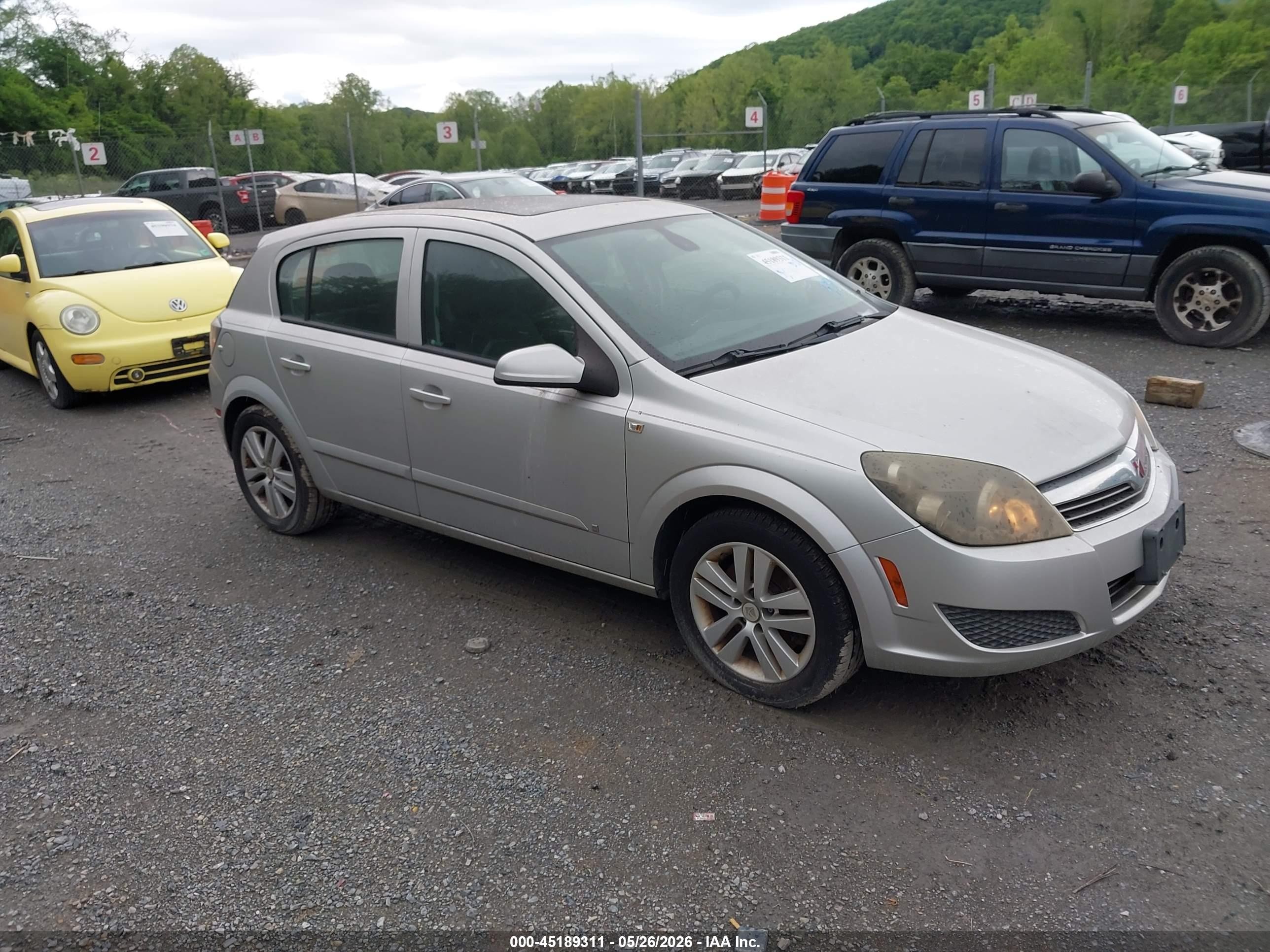 2008 Saturn Astra XE, VIN W08AR671285057383 — Normal wear