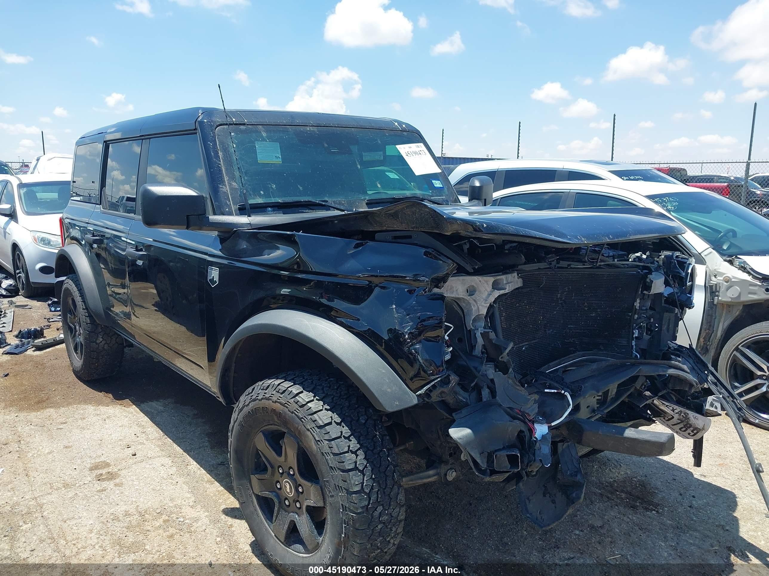 2025 Ford Bronco Big Bend, VIN 1FMDE7BH7SLA83874 — Перед