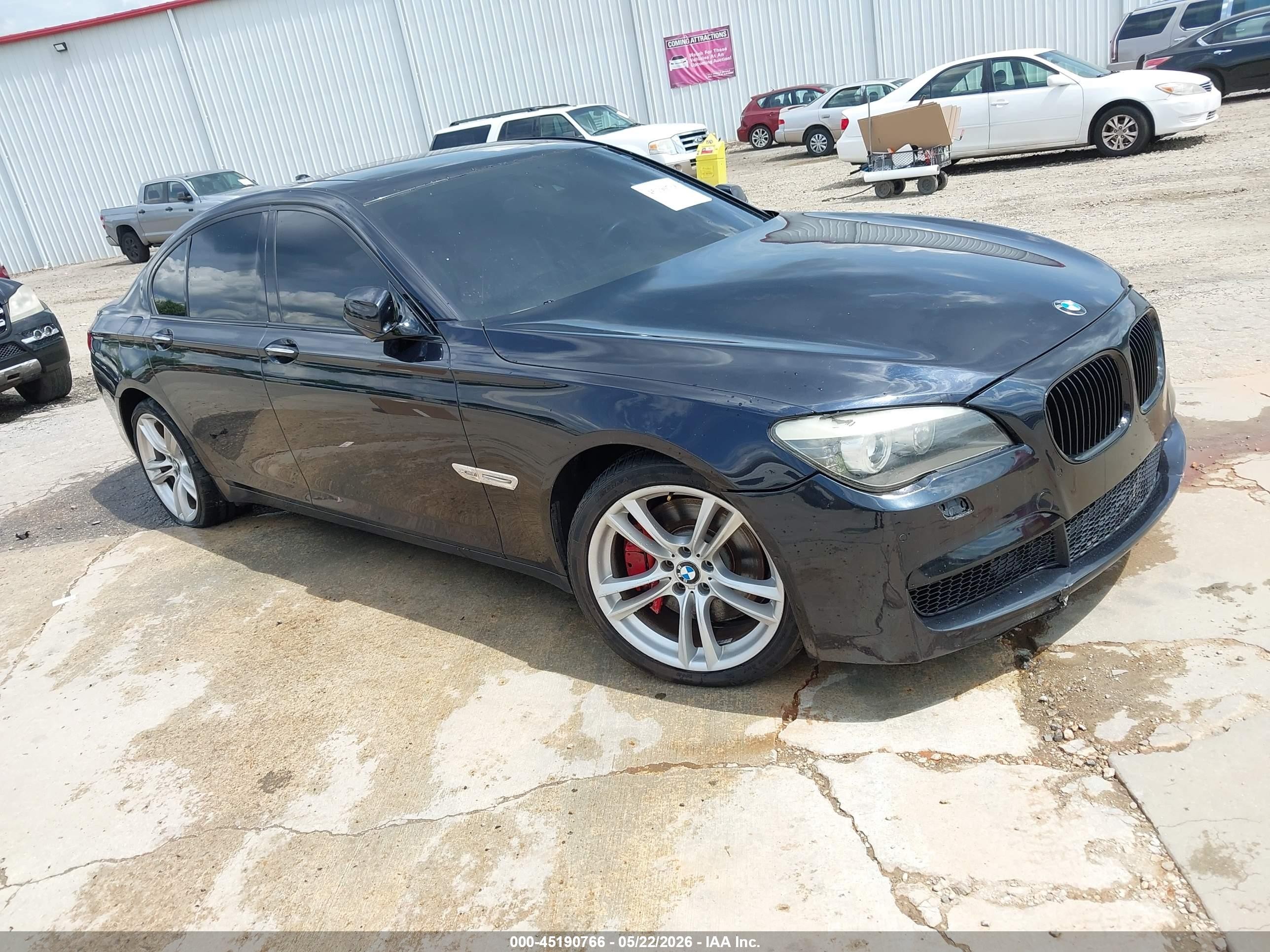 2011 BMW 7 Series 750i xDrive, VIN WBAKC6C58BC394307 — Front end