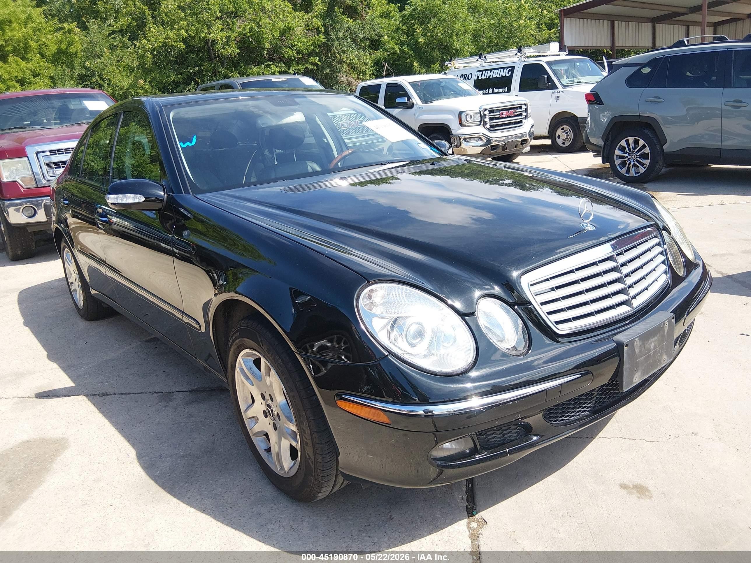 2005 Mercedes-Benz E 320, VIN WDBUF65J75A729407 — Normal wear