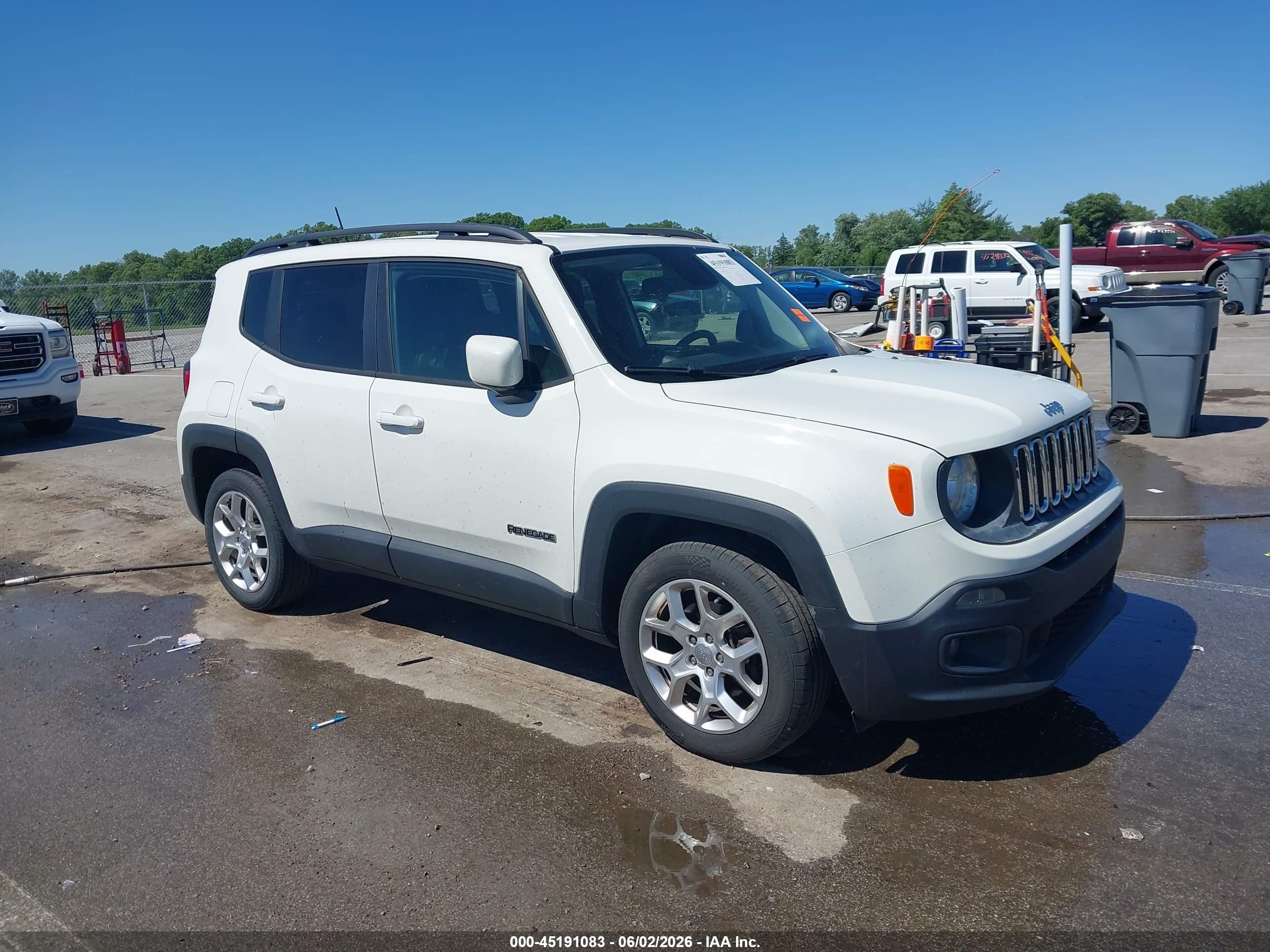 2018 Jeep Renegade Latitude, VIN ZACCJABB2JPG92787 — Hail