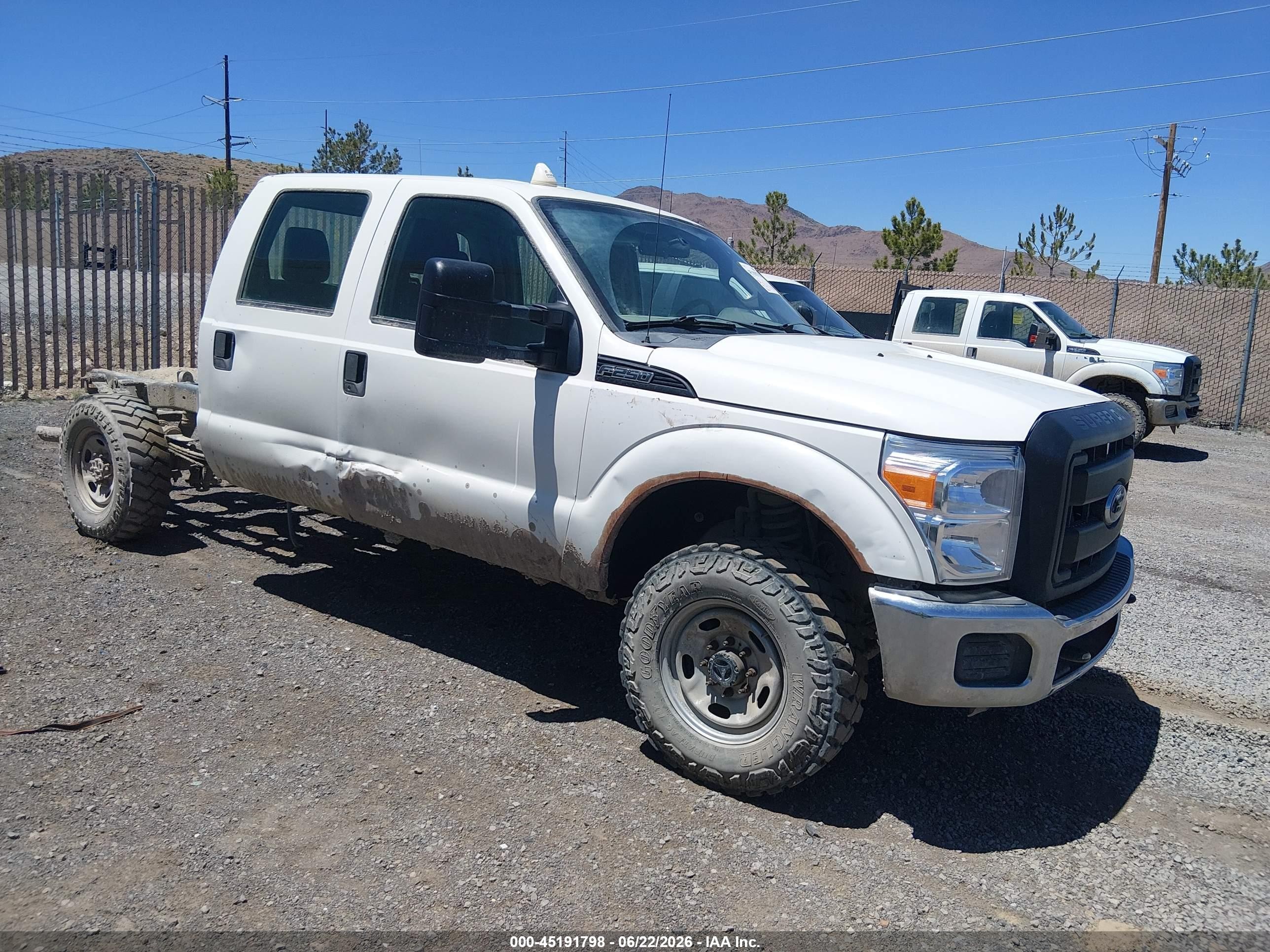 2012 Ford F-250 XL, VIN 1FT7W2B65CEC06061 — Обычный износ