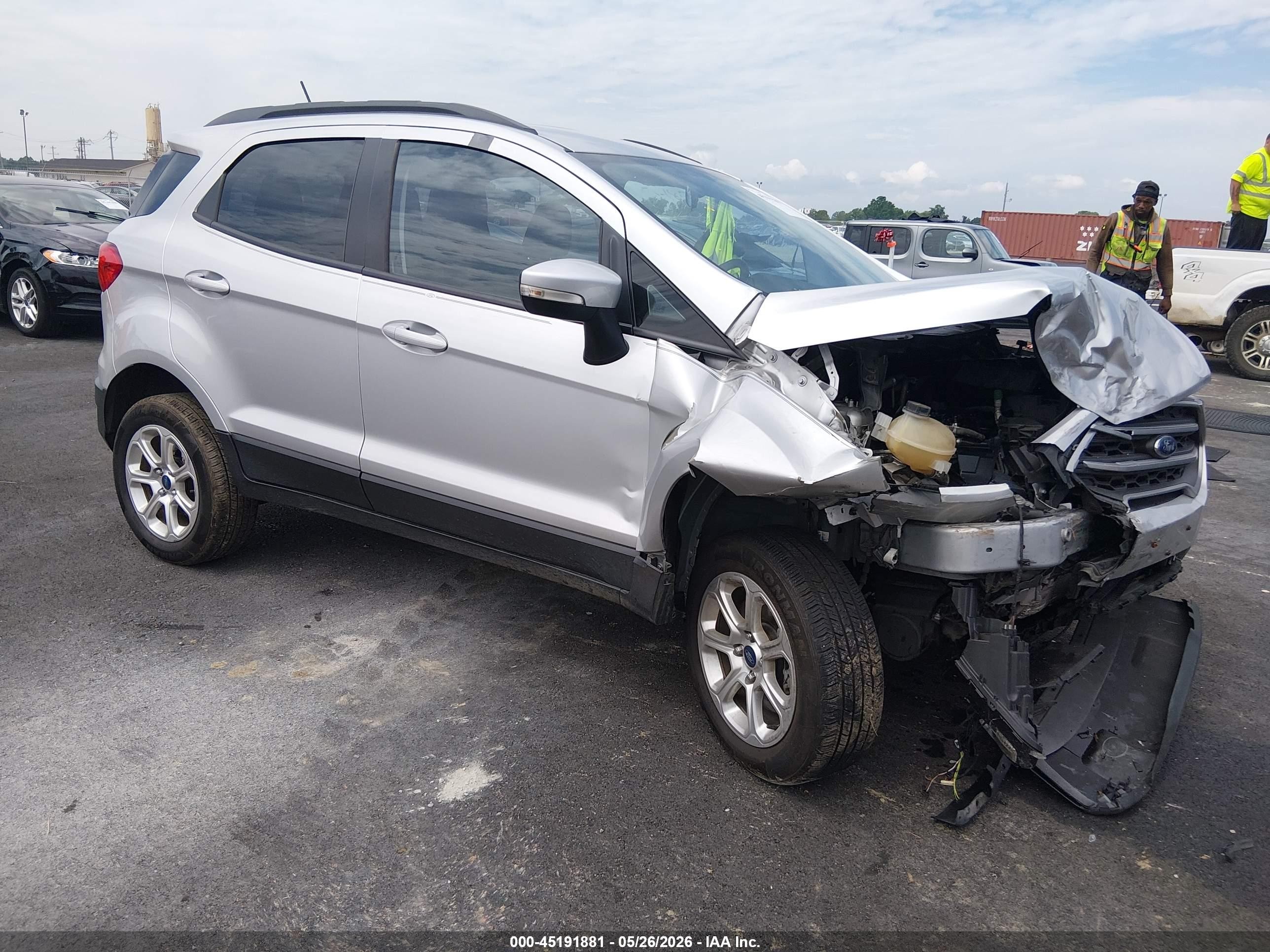 2018 Ford EcoSport SE, VIN MAJ6P1UL0JC213732 — Front end