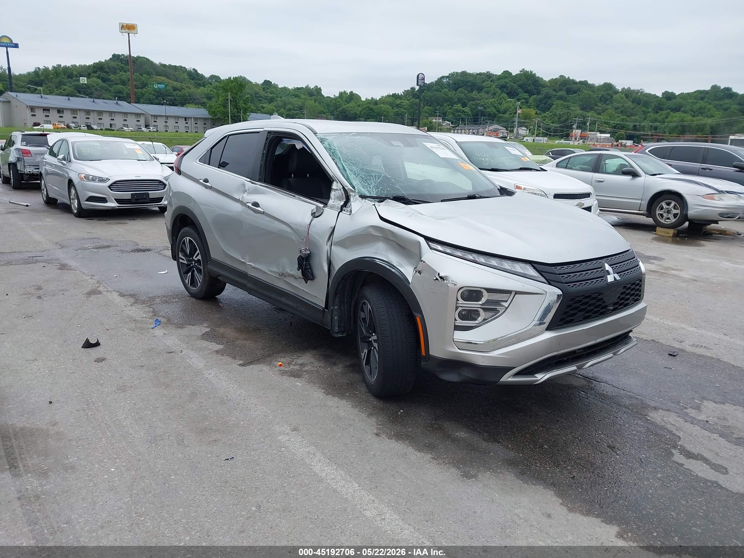 2023 Mitsubishi Eclipse Cross SE, VIN JA4ATWAA5PZ028172 — Side