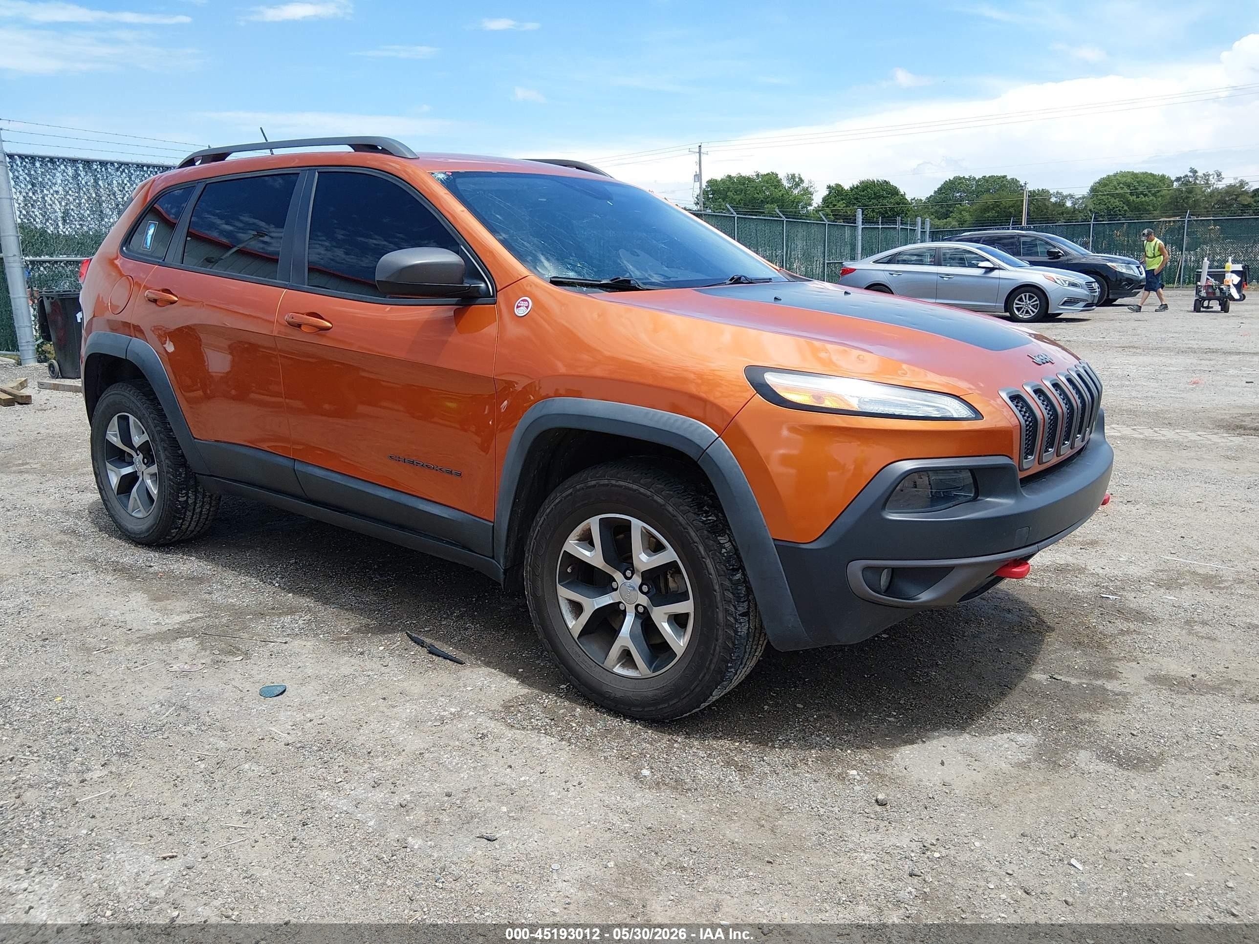 2014 Jeep Cherokee Trailhawk, VIN 1C4PJMBSXEW251646 — Hail