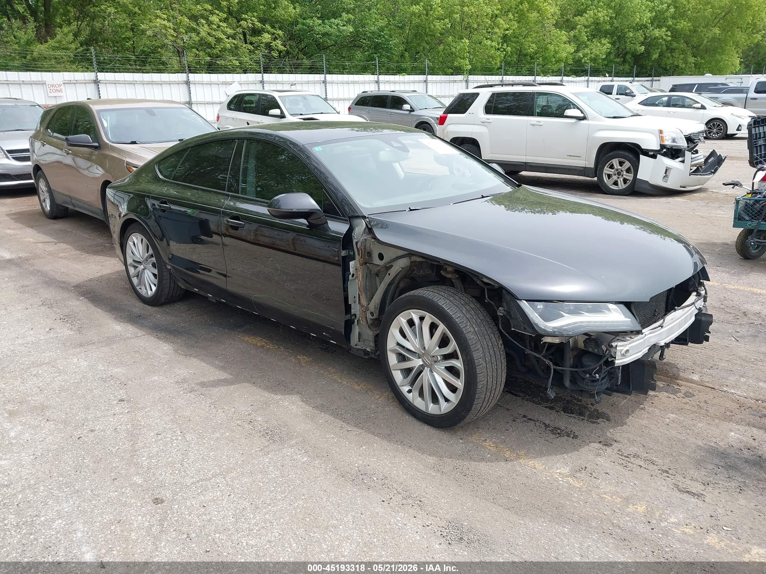2014 Audi A7 Prestige, VIN WAU2GAFCXEN078837 — Front end