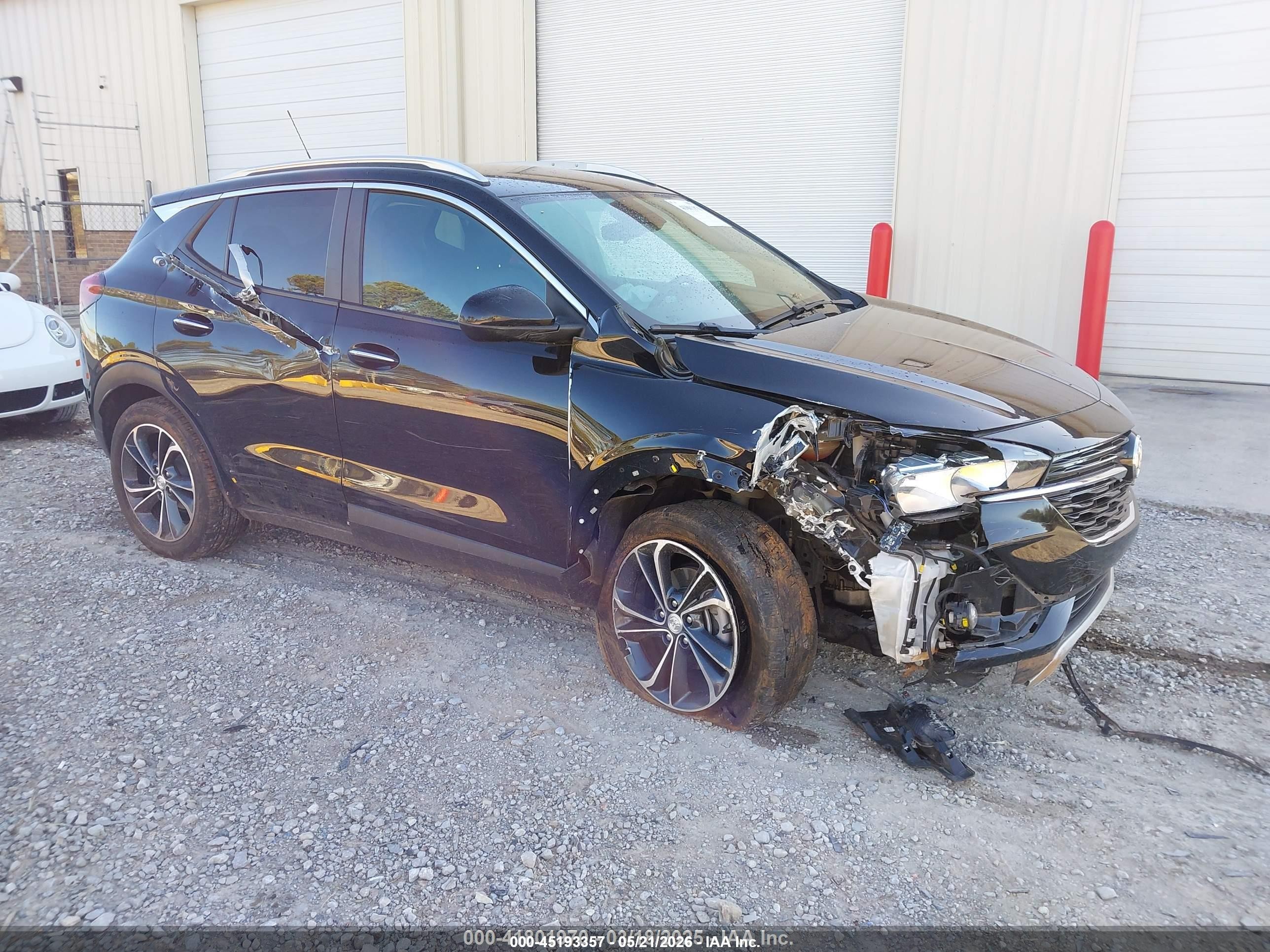 2022 Buick Encore GX Select, VIN KL4MMDS21NB117961 — Side