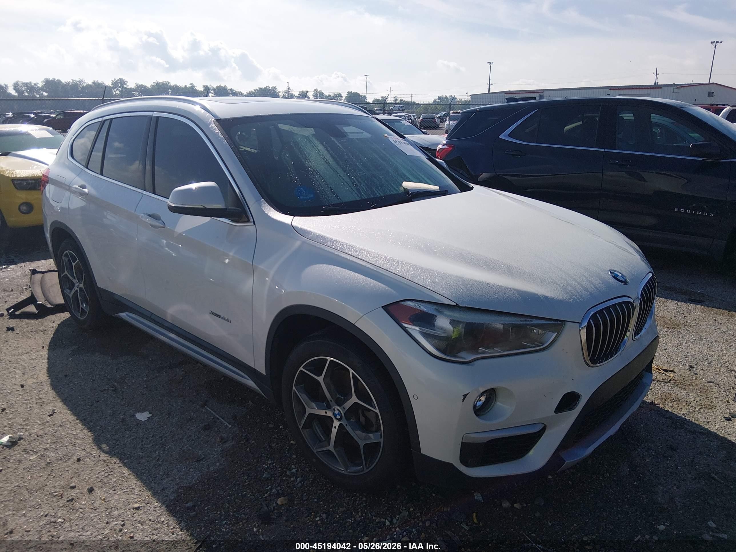 2017 BMW X1 xDrive28i, VIN WBXHT3C36H5F71367 — Механическое