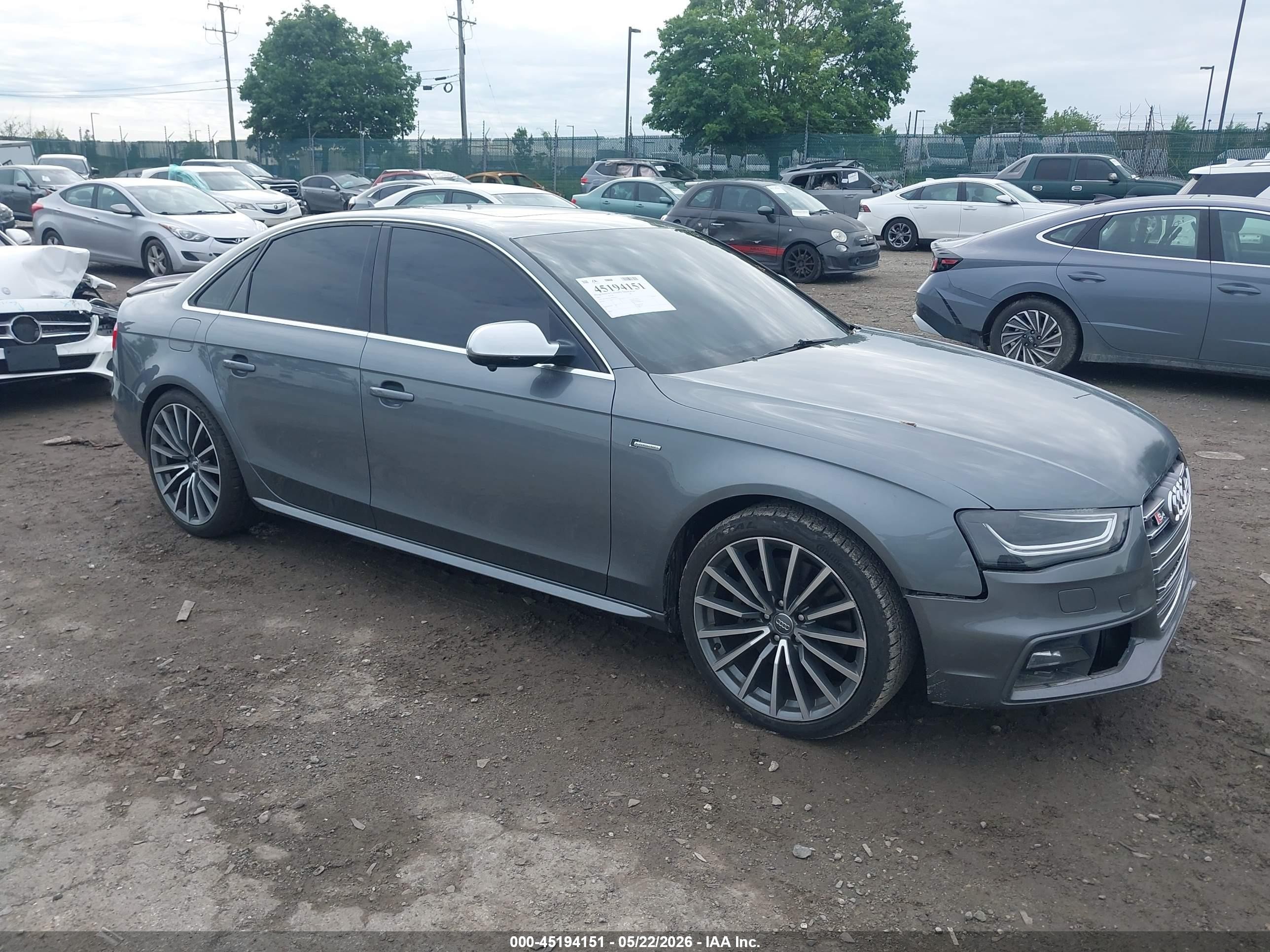 2013 Audi S4 Premium Plus, VIN WAUBGAFL8DA090071 — Зад