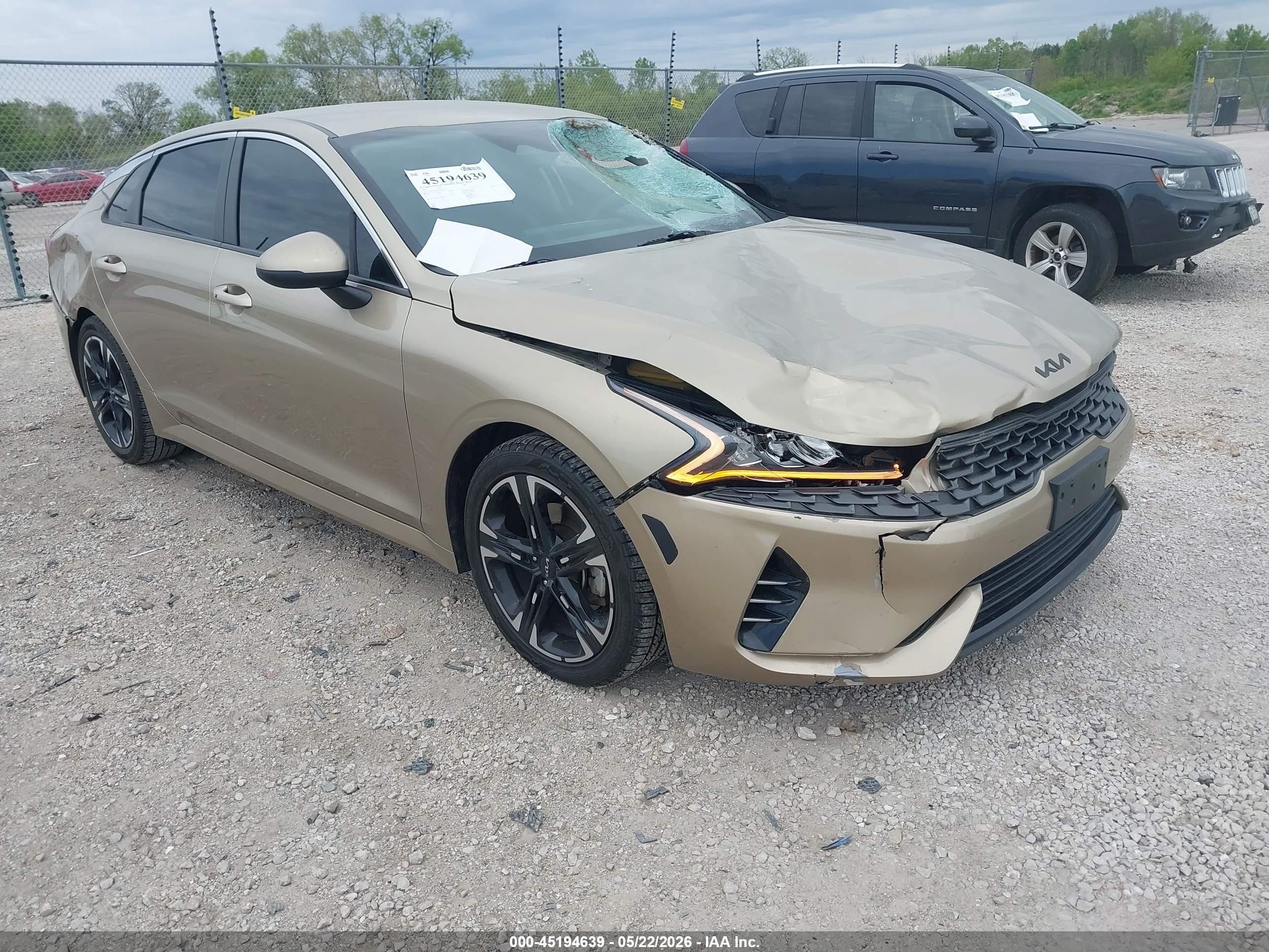 2022 Kia K5 LXS, VIN 5XXG14J22NG092933 — Front end