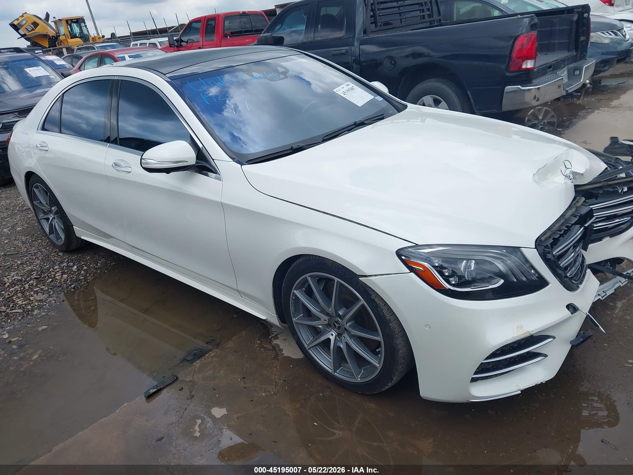 2019 Mercedes-Benz S 450, VIN WDDUG6GBXKA444934 — Перед