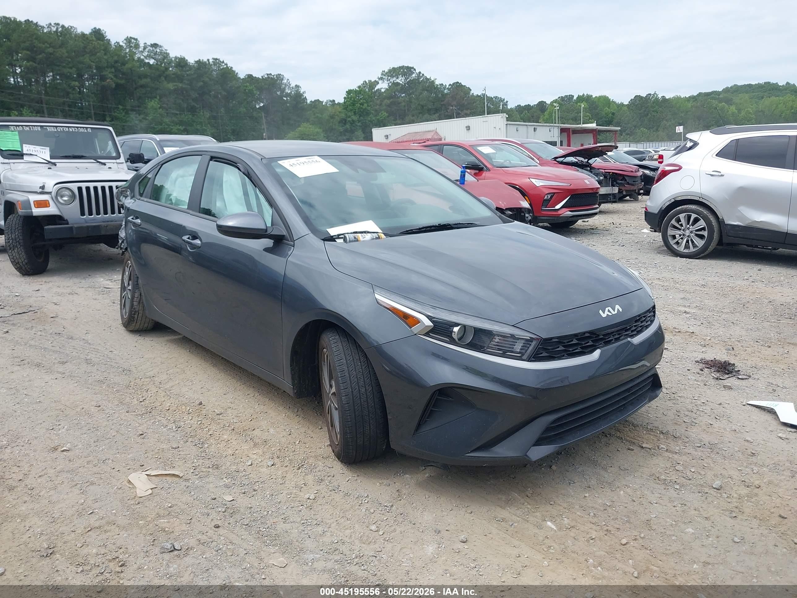 2023 Kia Forte LXS, VIN 3KPF24AD2PE655100 — Rear end