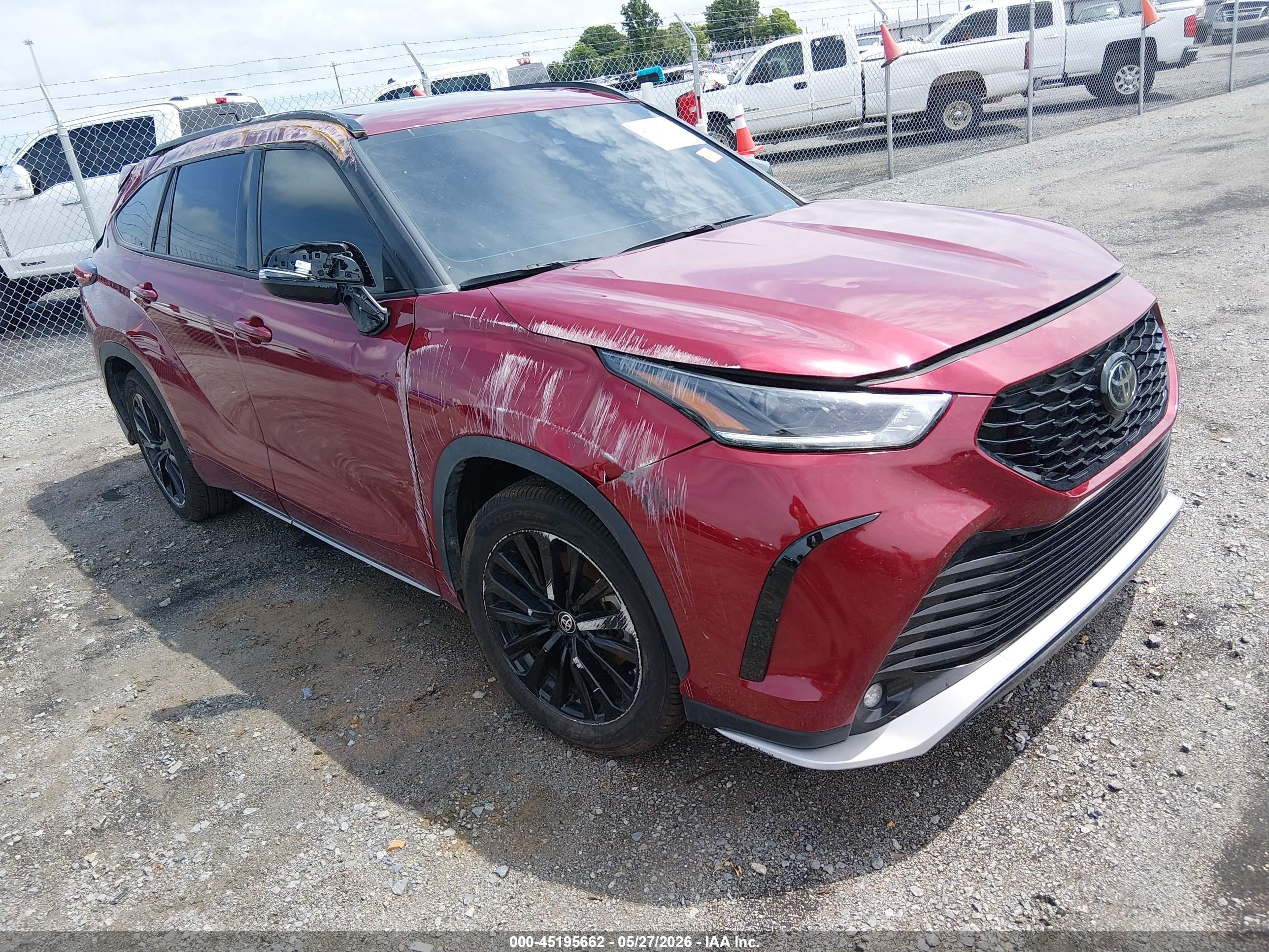 2023 Toyota Highlander XLE, VIN 5TDKDRAH1PS507924 — Зад