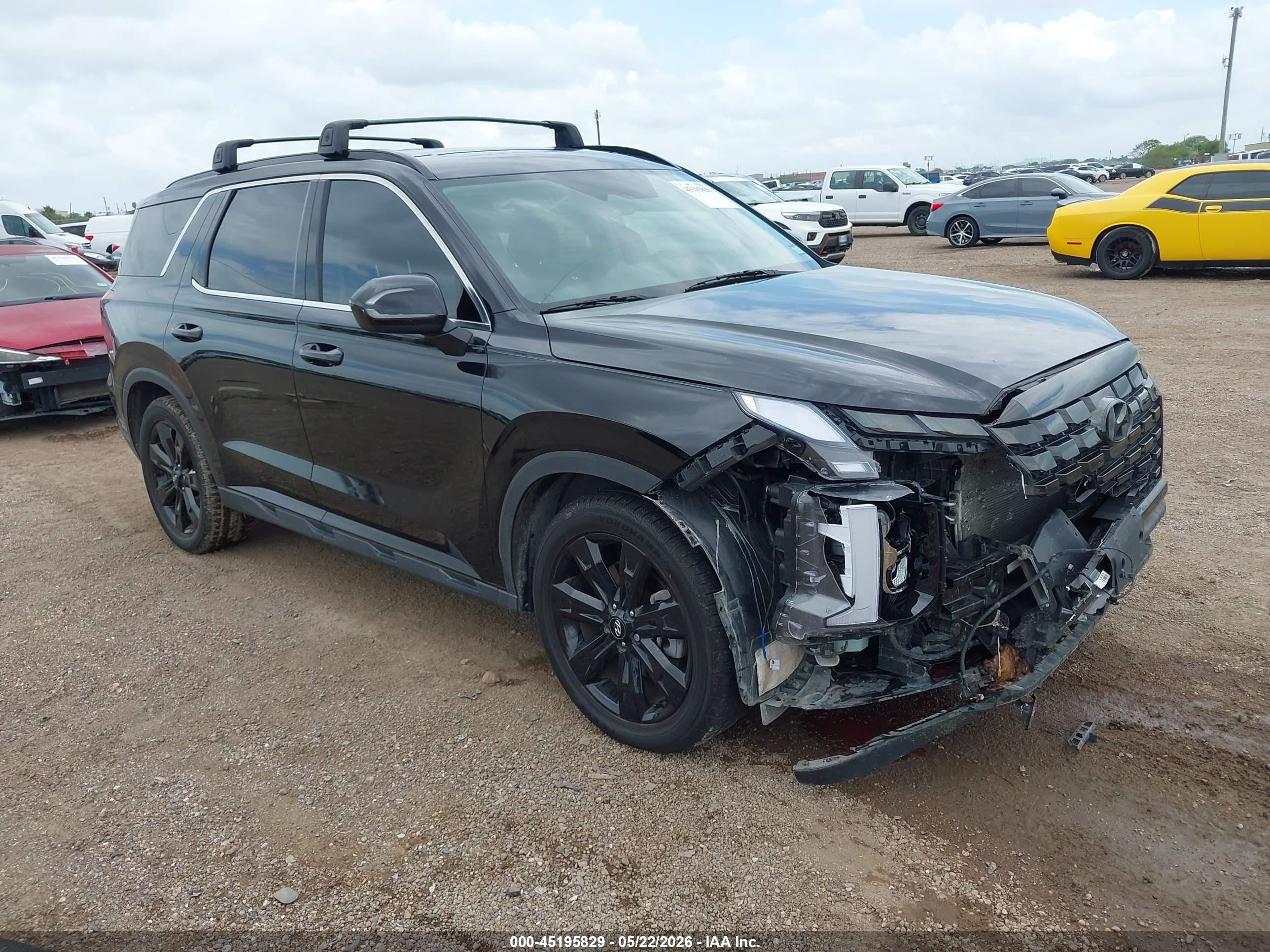 2024 Hyundai Palisade XRT, VIN KM8R34GE4RU699738 — Front end