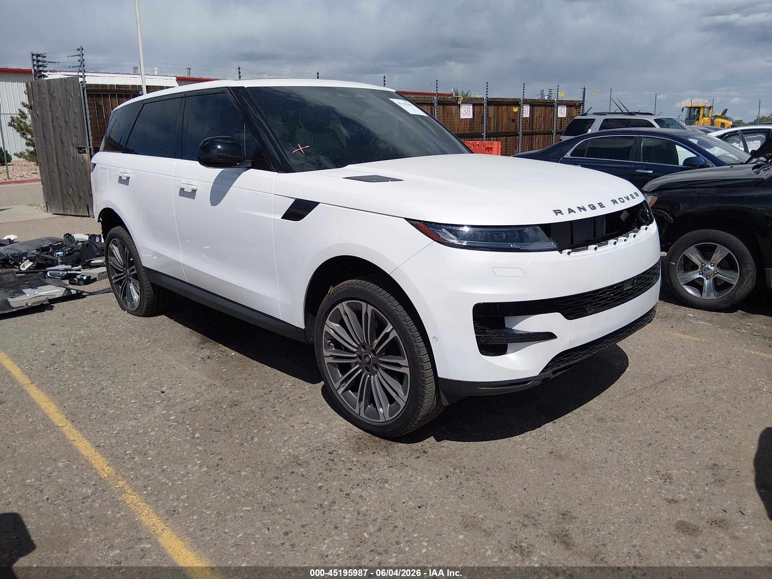 2024 Land Rover Range Rover Sport SE, VIN SAL1P9EU2RA420780 — Rear end