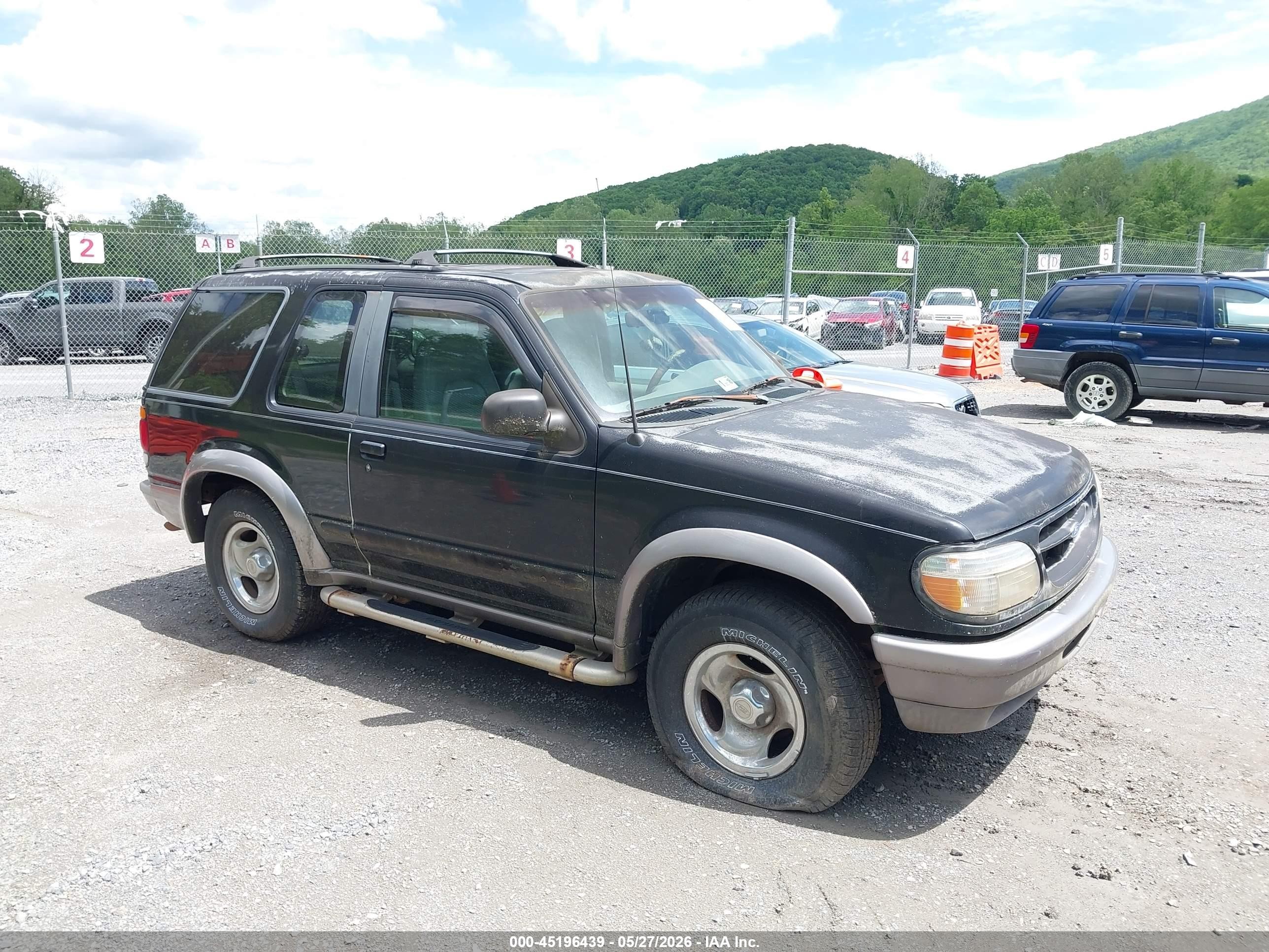 1997 Ford Explorer Sport, VIN 1FMDU24E1VUC27605 — Mechanical