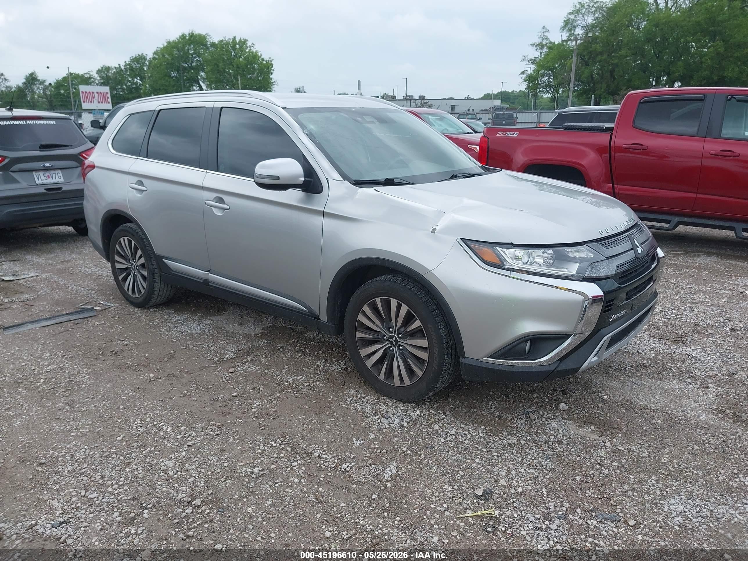 2020 Mitsubishi Outlander SE, VIN JA4AD3A38LZ004343 — Hail