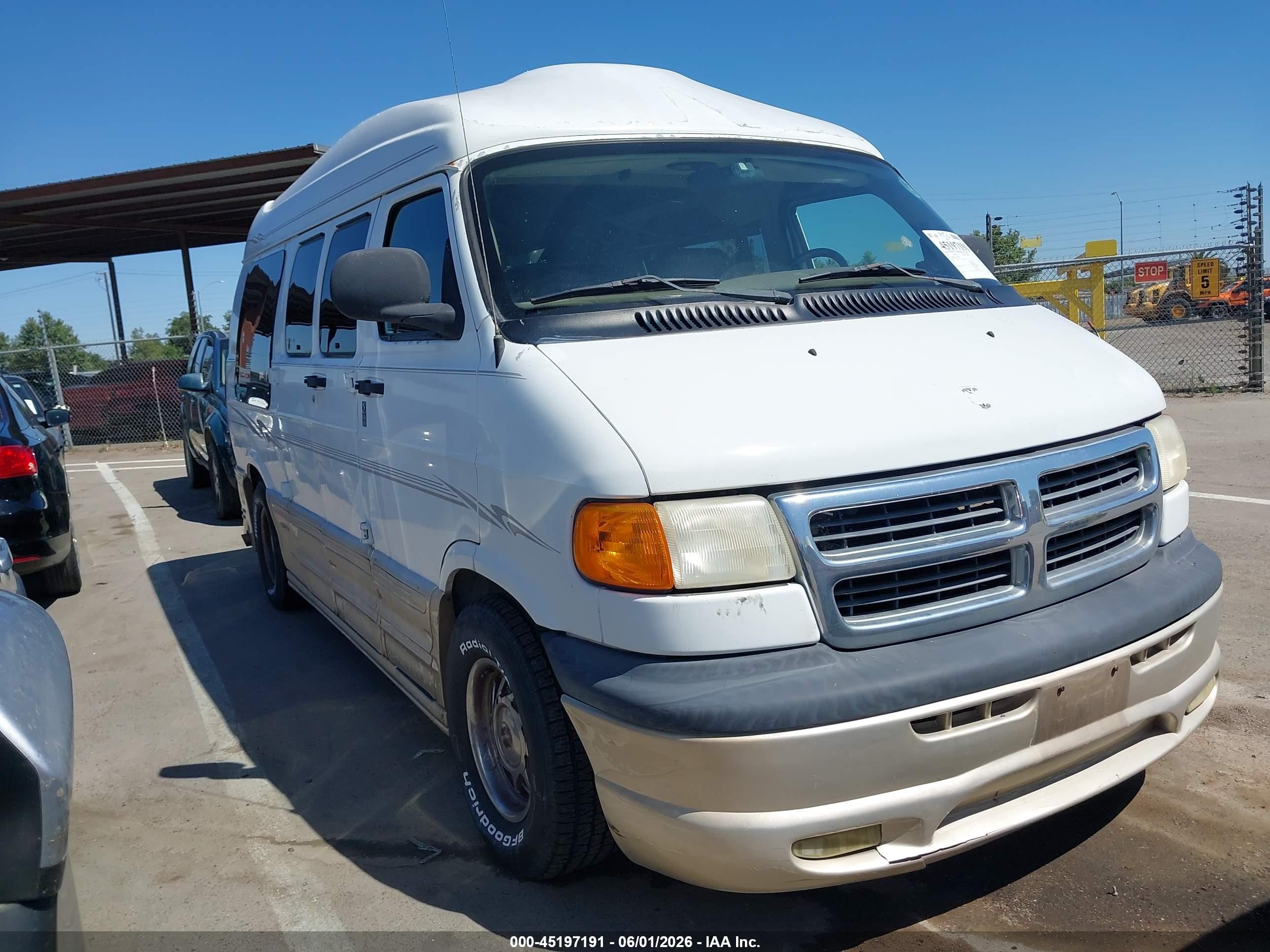 2001 Dodge Cargo, VIN 2B6HB11Y31K551941 — Normal wear