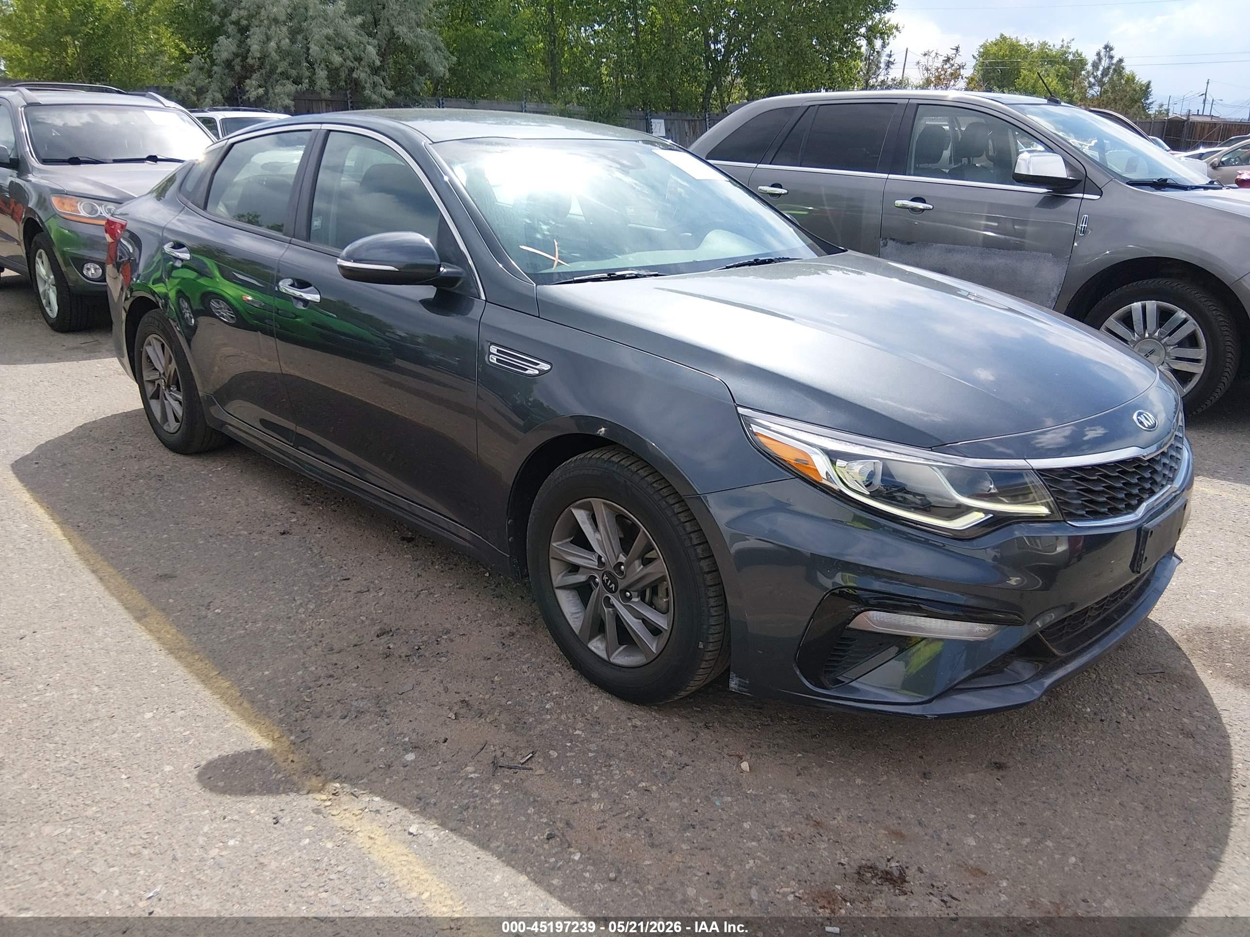 2020 Kia Optima LX, VIN 5XXGT4L3XLG393365 — Not stated