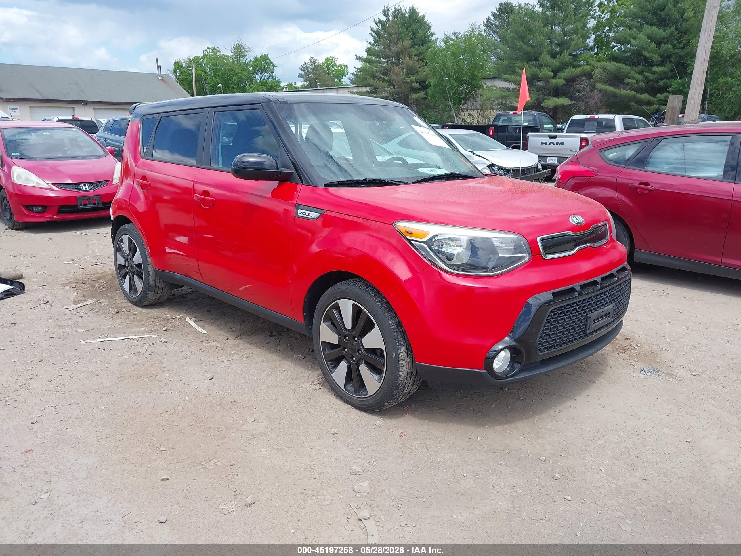 2016 Kia Soul +, VIN KNDJP3A55G7244305 — Rear end