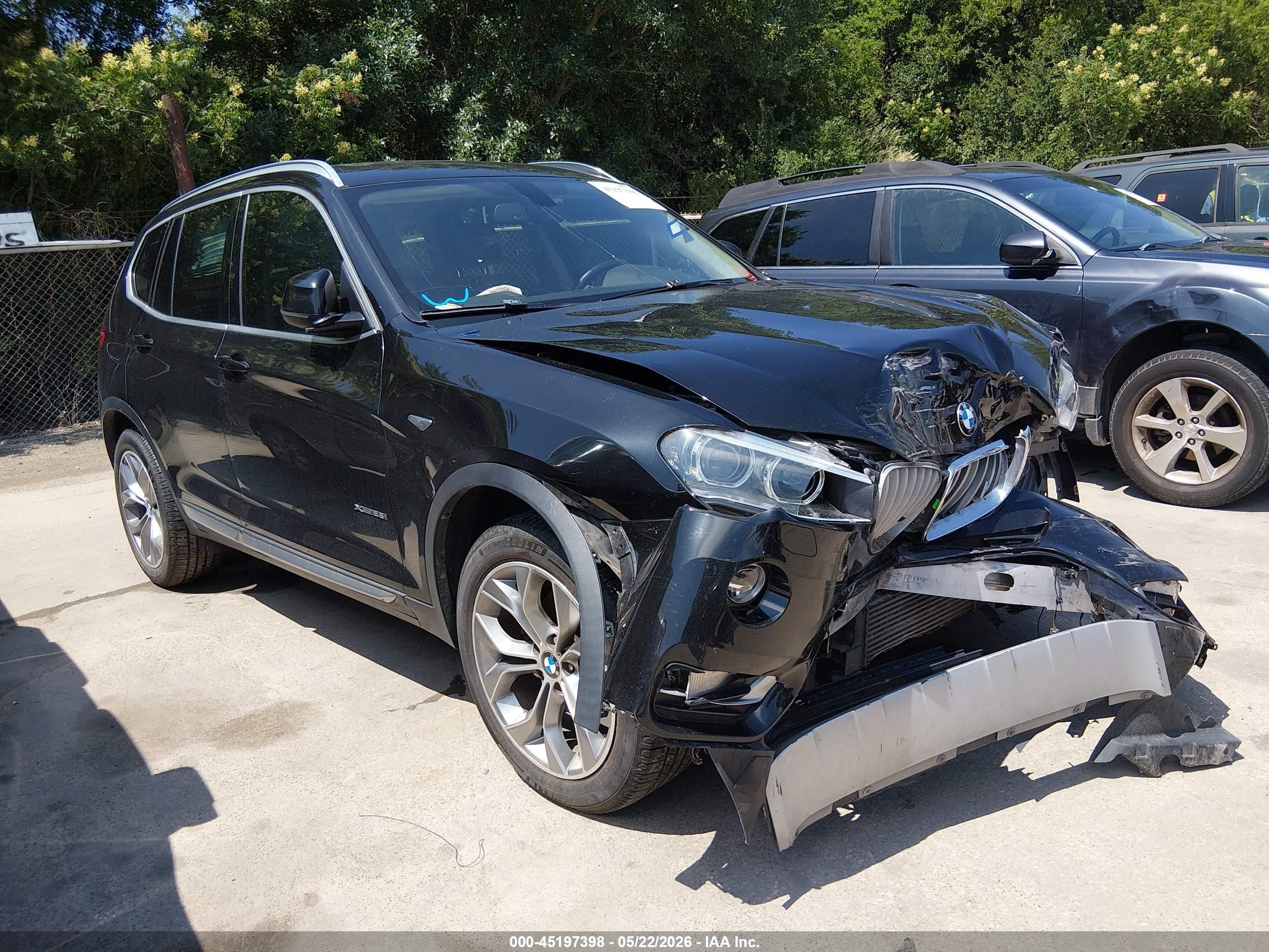 2016 BMW X3 xDrive28i, VIN 5UXWX9C56G0D78112 — Normal wear