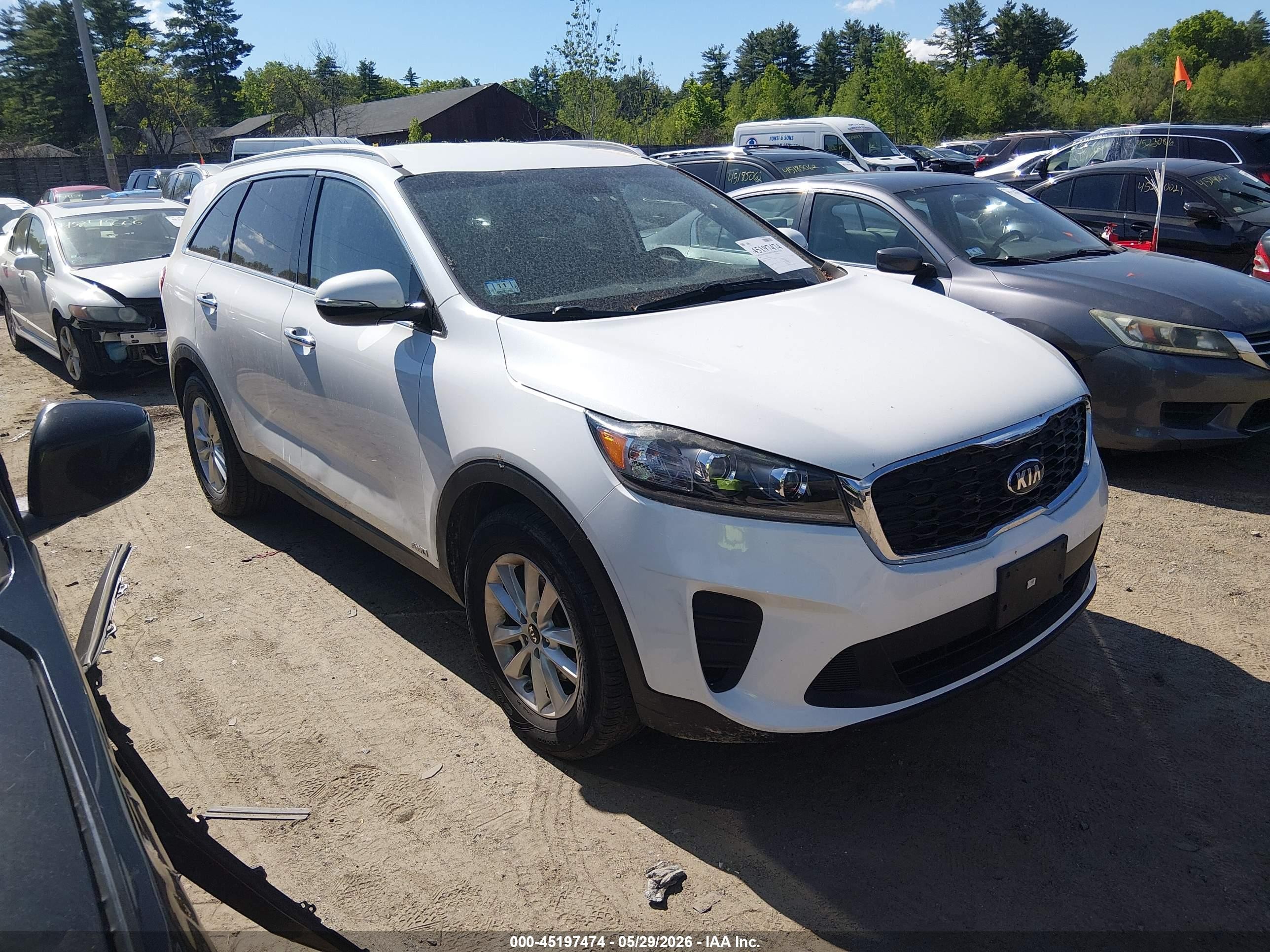 2019 Kia Sorento LX, VIN 5XYPGDA33KG536402 — Undercarriage