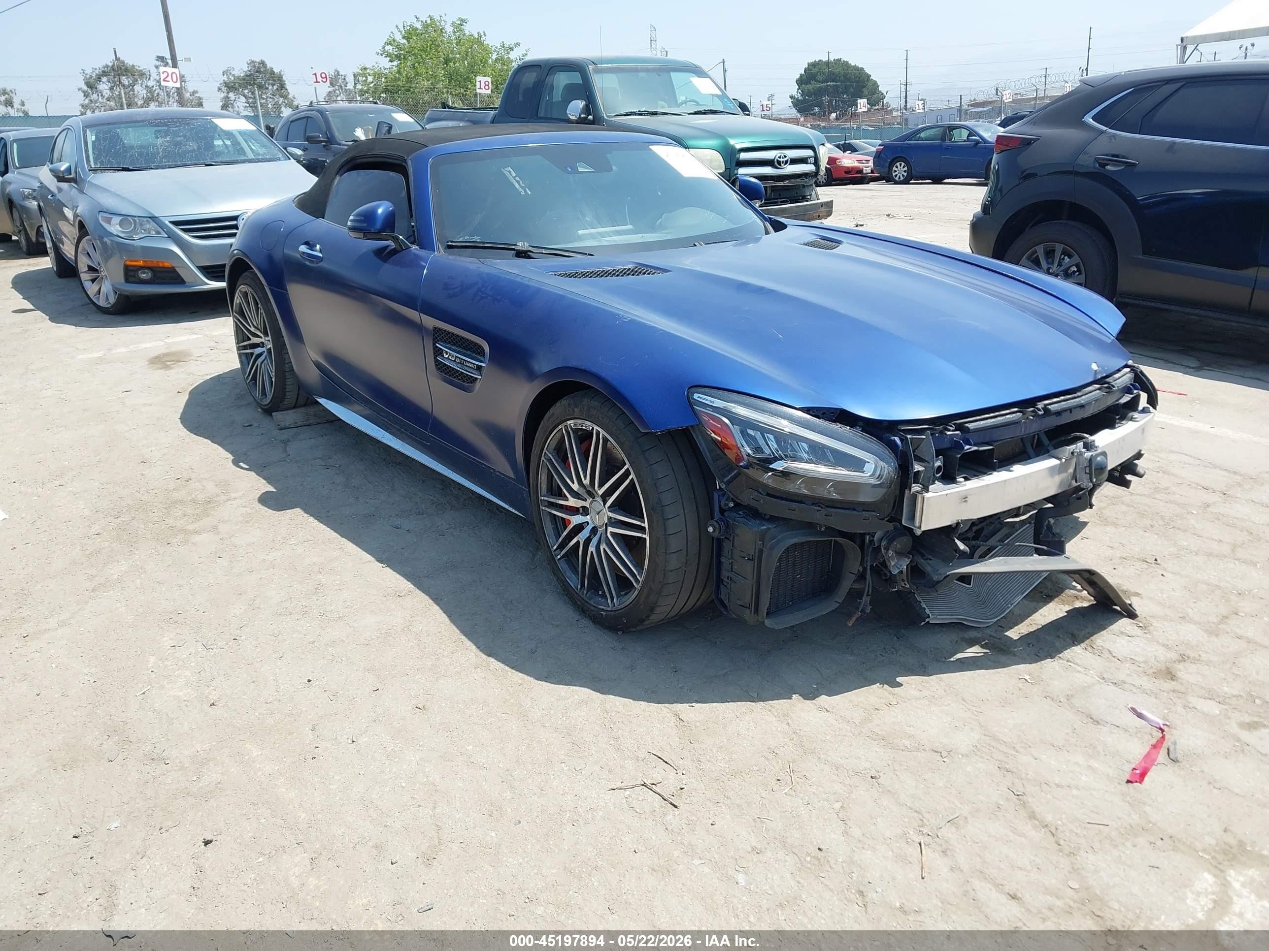 2020 Mercedes-Benz AMG GT C, VIN WDDYK8AA0LA025682 — Front end