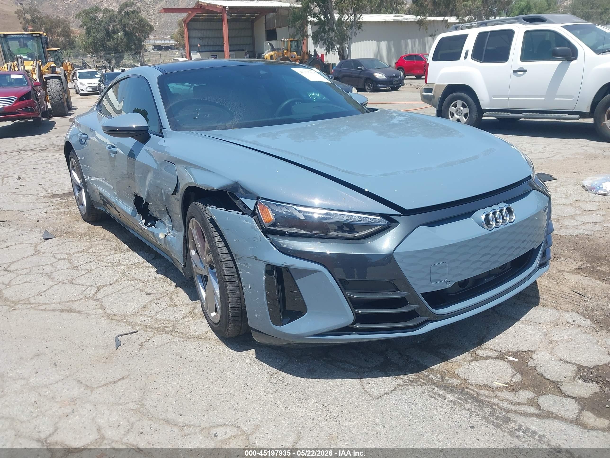 2024 Audi e-tron GT Premium Plus, VIN WAUFJBFW1R7004641 — Side