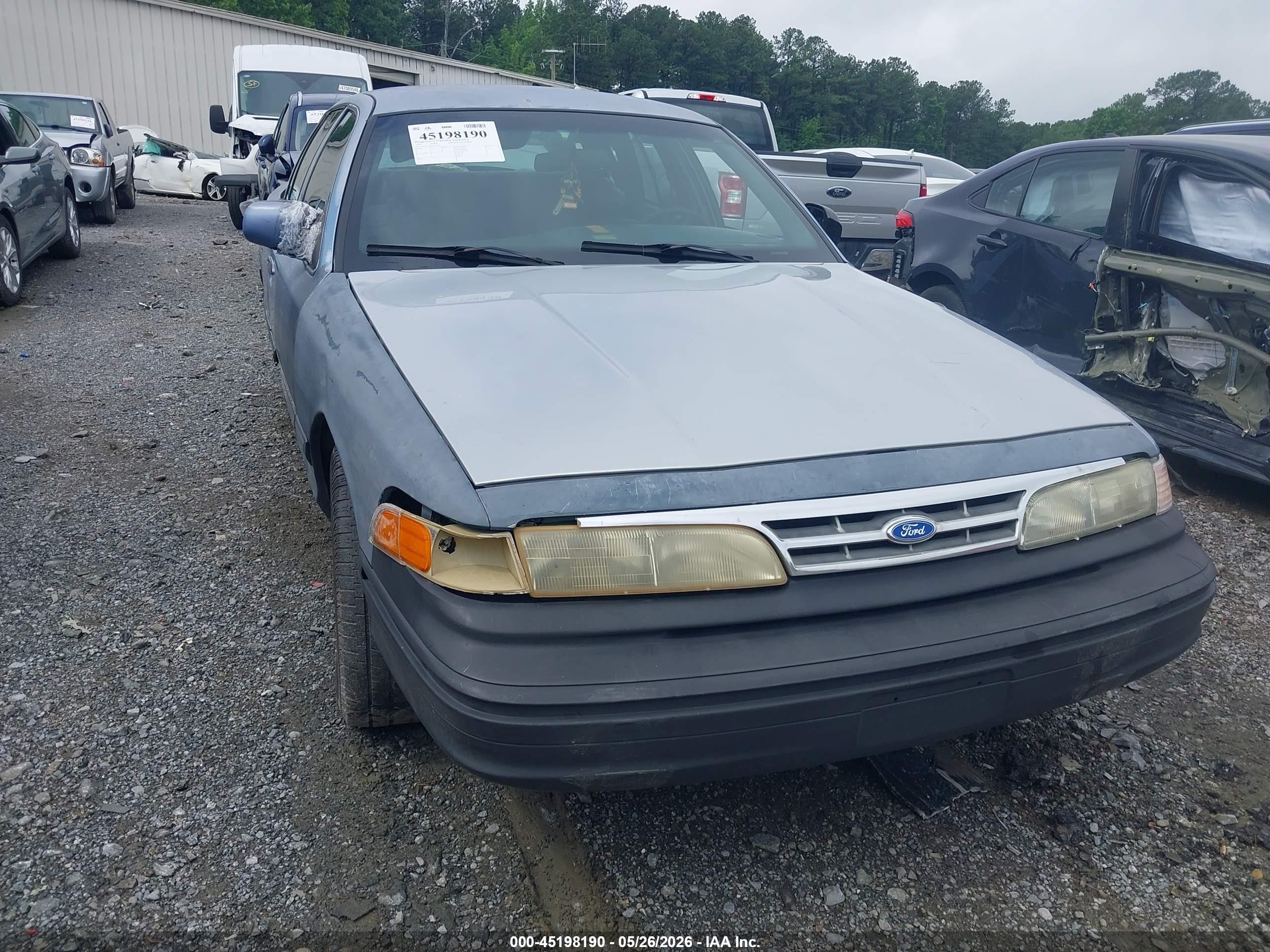 1995 Ford Crown Victoria Police, VIN 2FALP71WXSX178335 — Rear end
